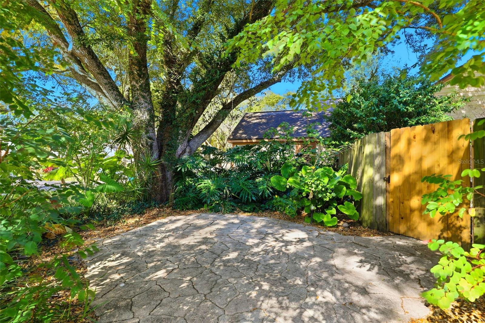 Image 6 of 38 For 2801 Donaldson Drive