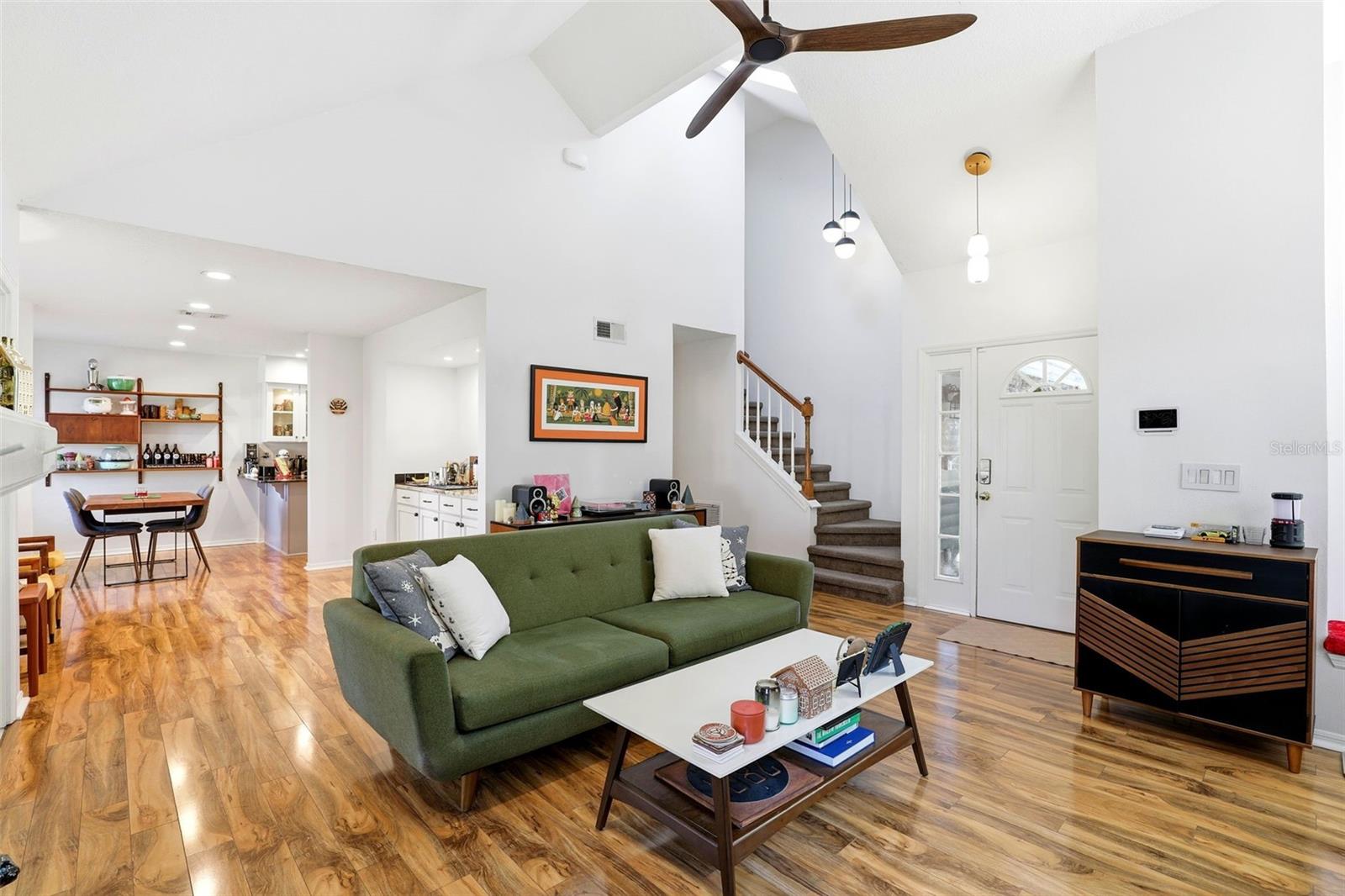 Image 9 of 38 For 2801 Donaldson Drive