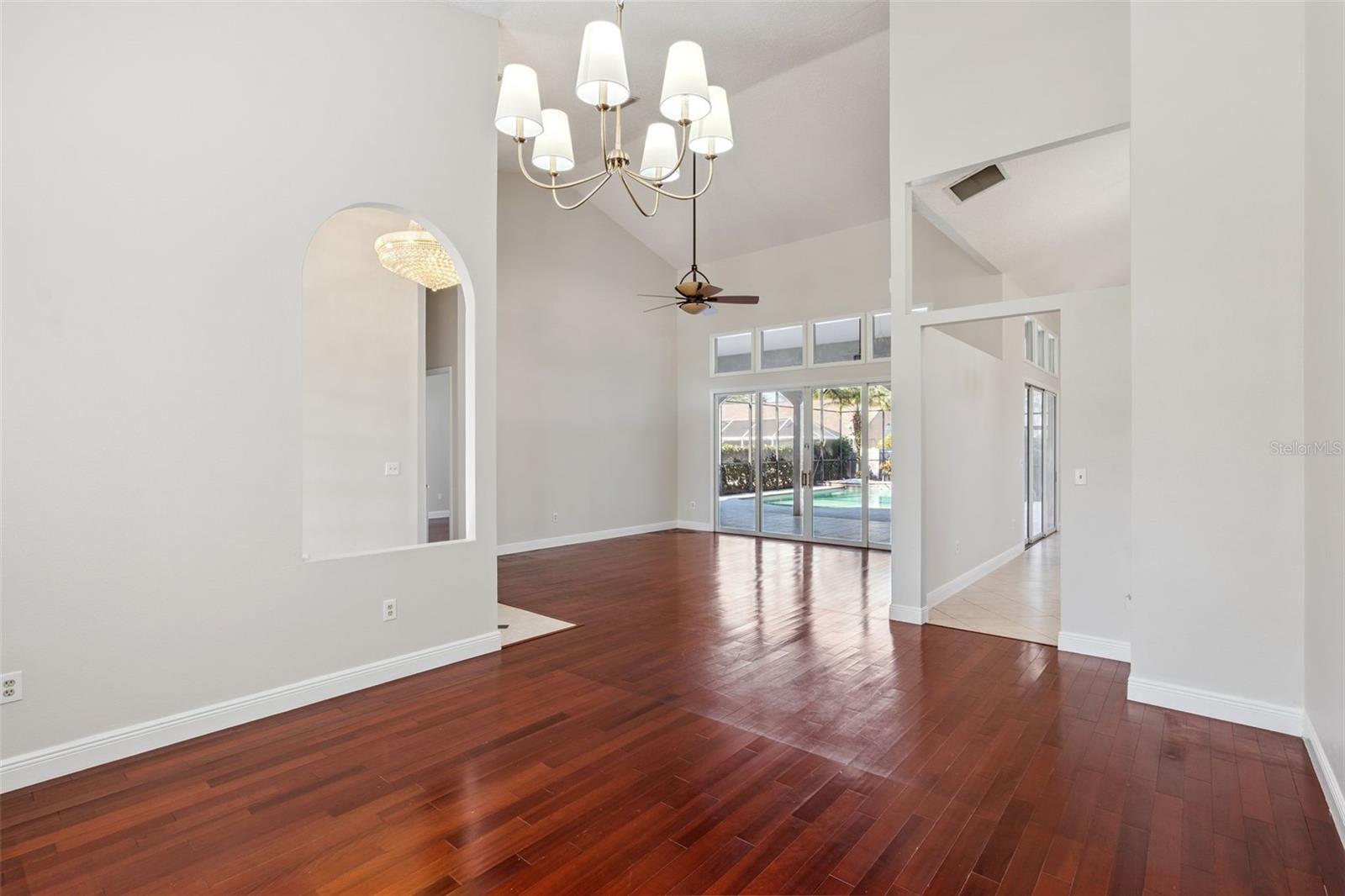 Image 10 of 29 For 6609 Fairway Cove Drive