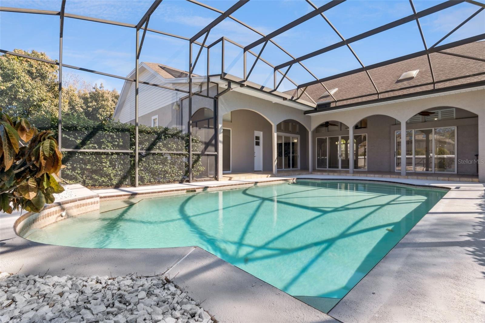 Image 20 of 29 For 6609 Fairway Cove Drive