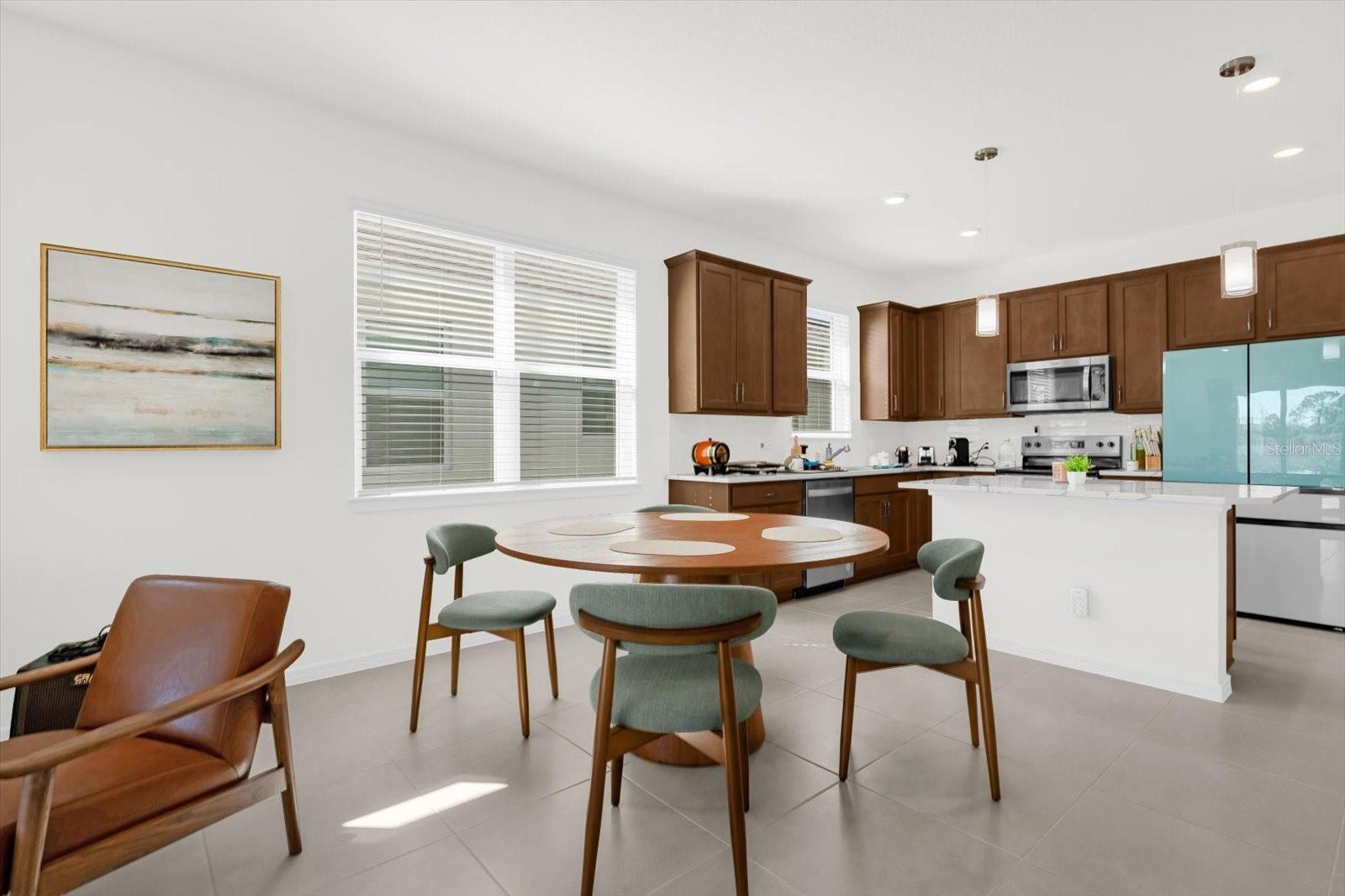 Image 6 of 52 For 1911 Spring Shower Circle