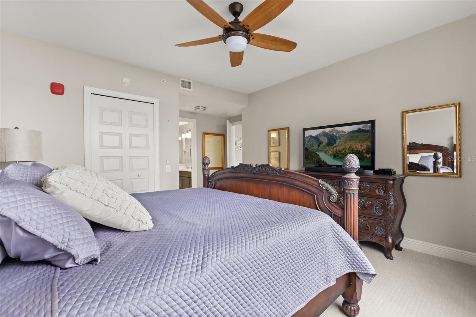 Image 12 of 24 For 16300 County Road 455 204