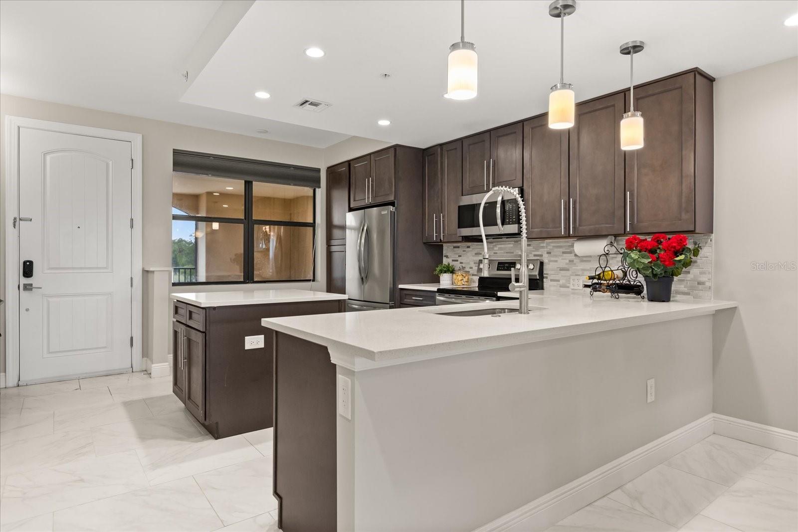 Image 6 of 24 For 16300 County Road 455 204