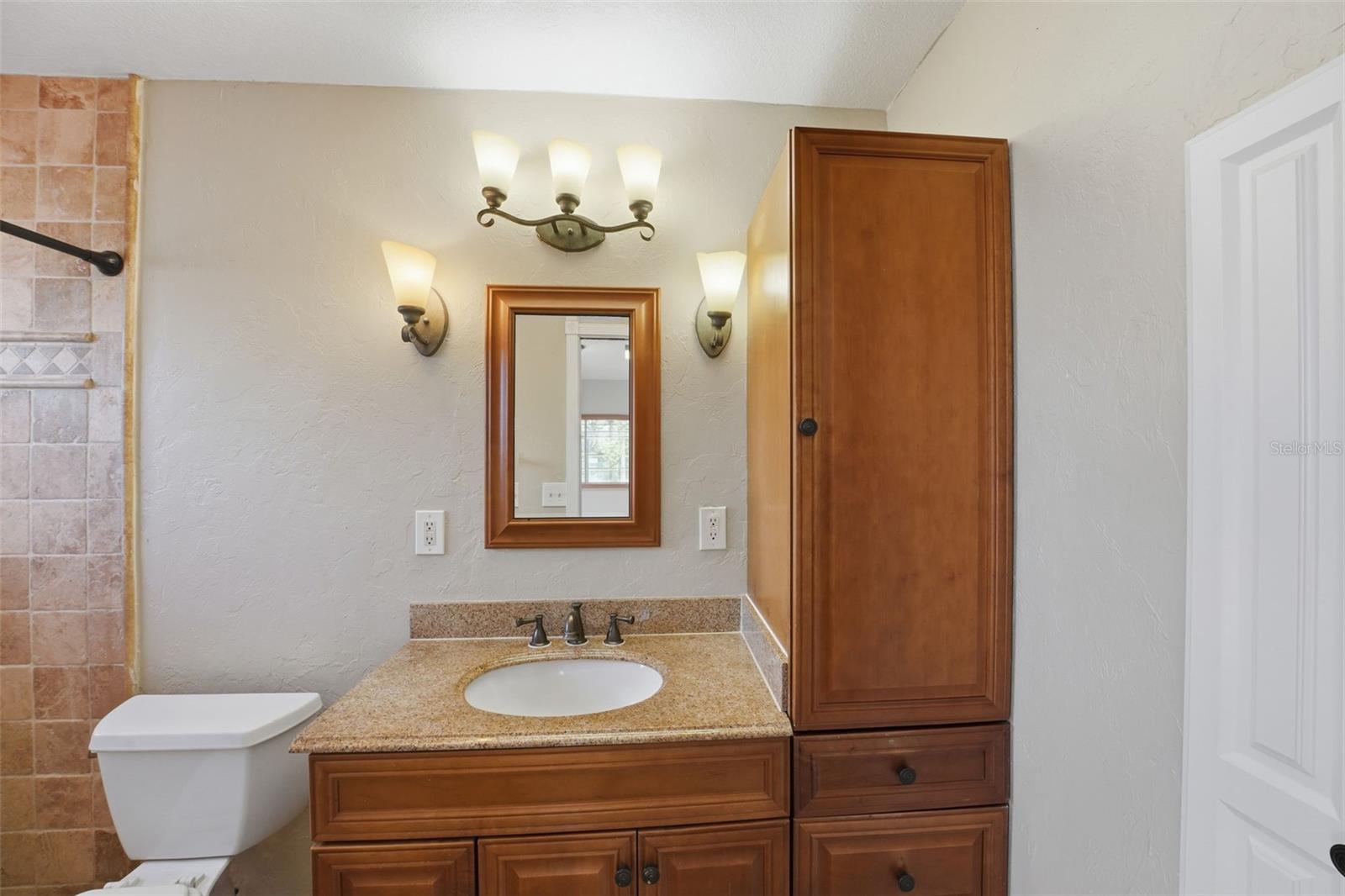 Image 21 of 28 For 9220 185th Street