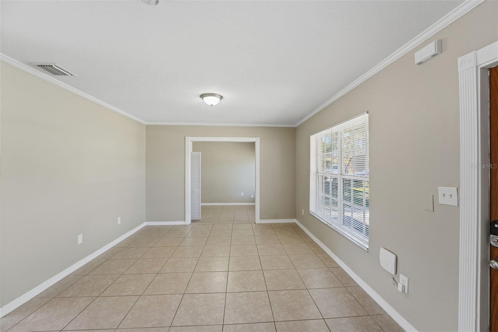 Image 5 of 28 For 9220 185th Street