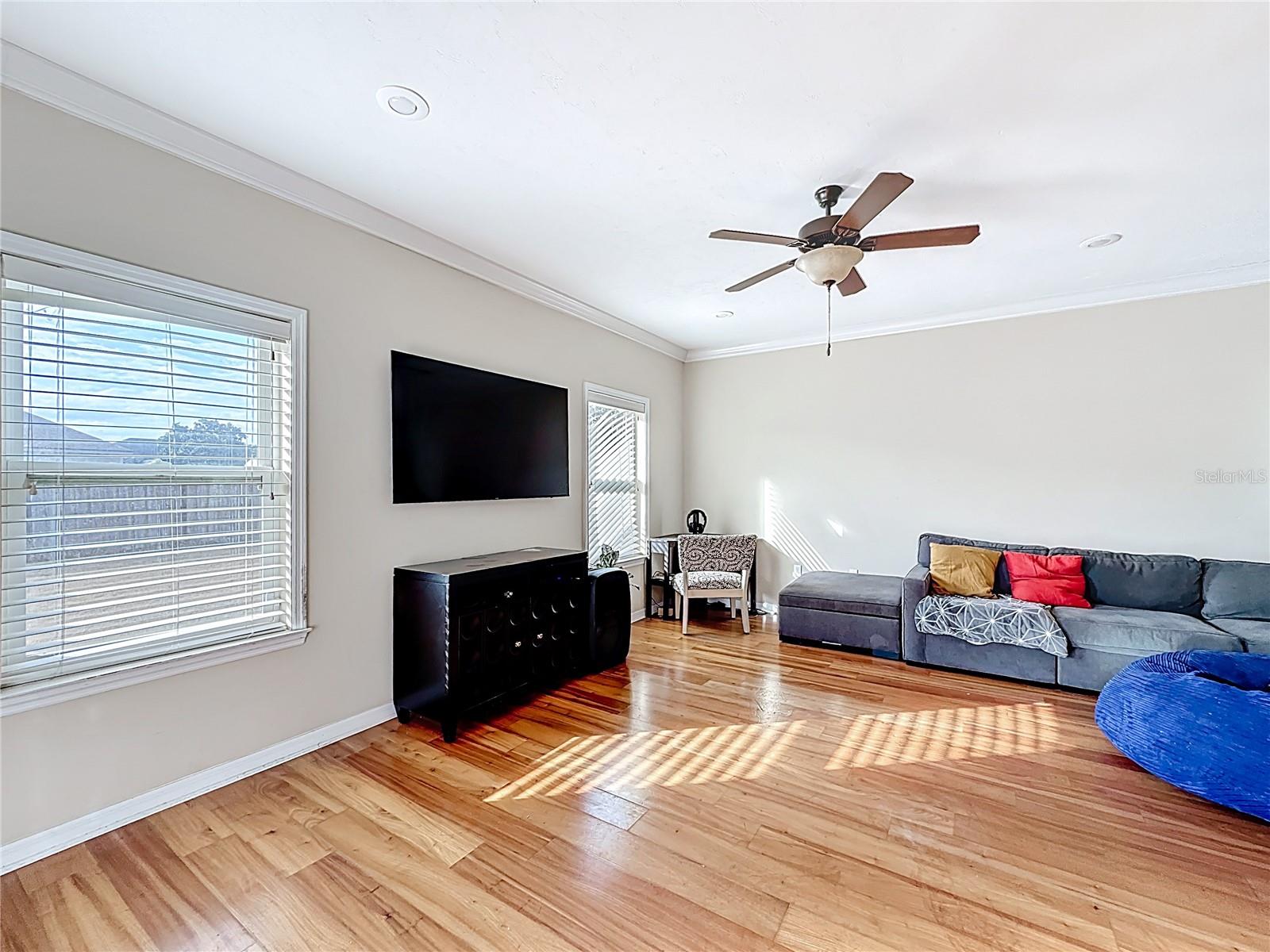 Image 13 of 51 For 7828 44th Street