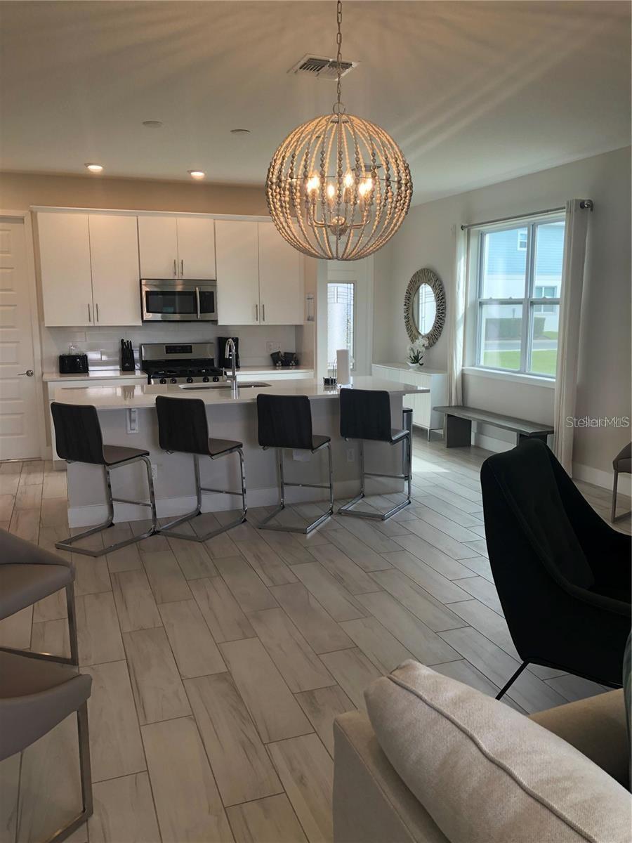 Image 15 of 45 For 820 Driving Range Court