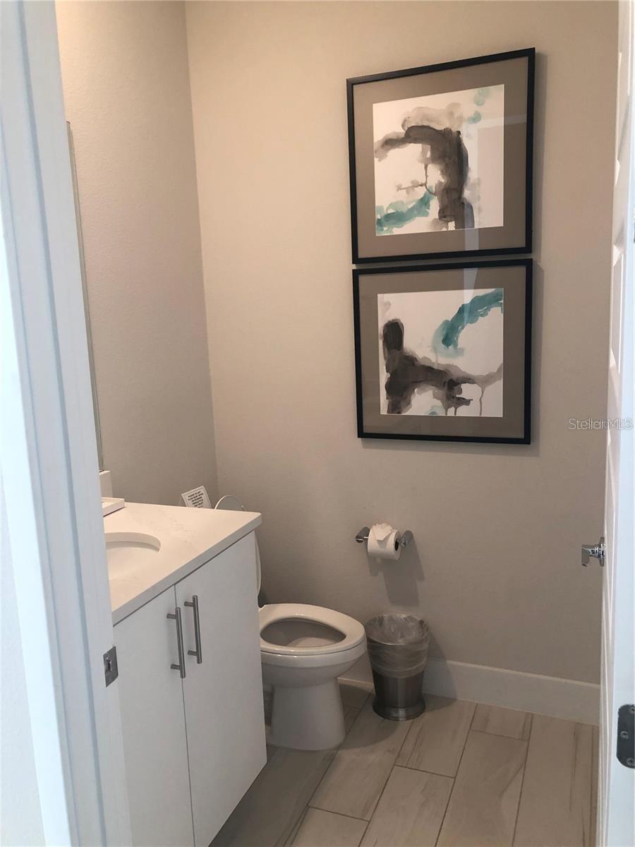 Image 18 of 45 For 820 Driving Range Court