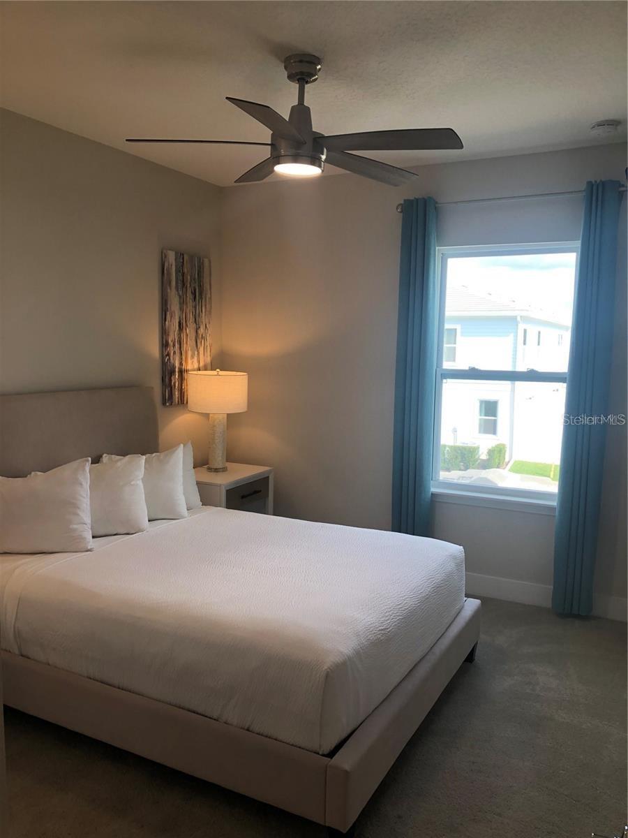 Image 26 of 45 For 820 Driving Range Court