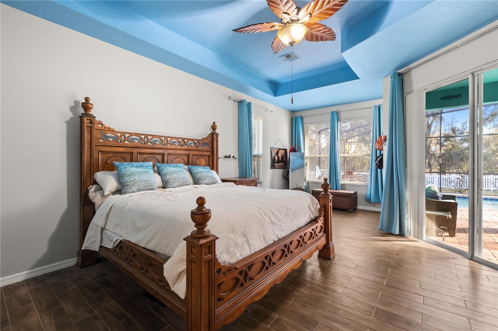 Image 16 of 50 For 3127 Twisted Oak Loop