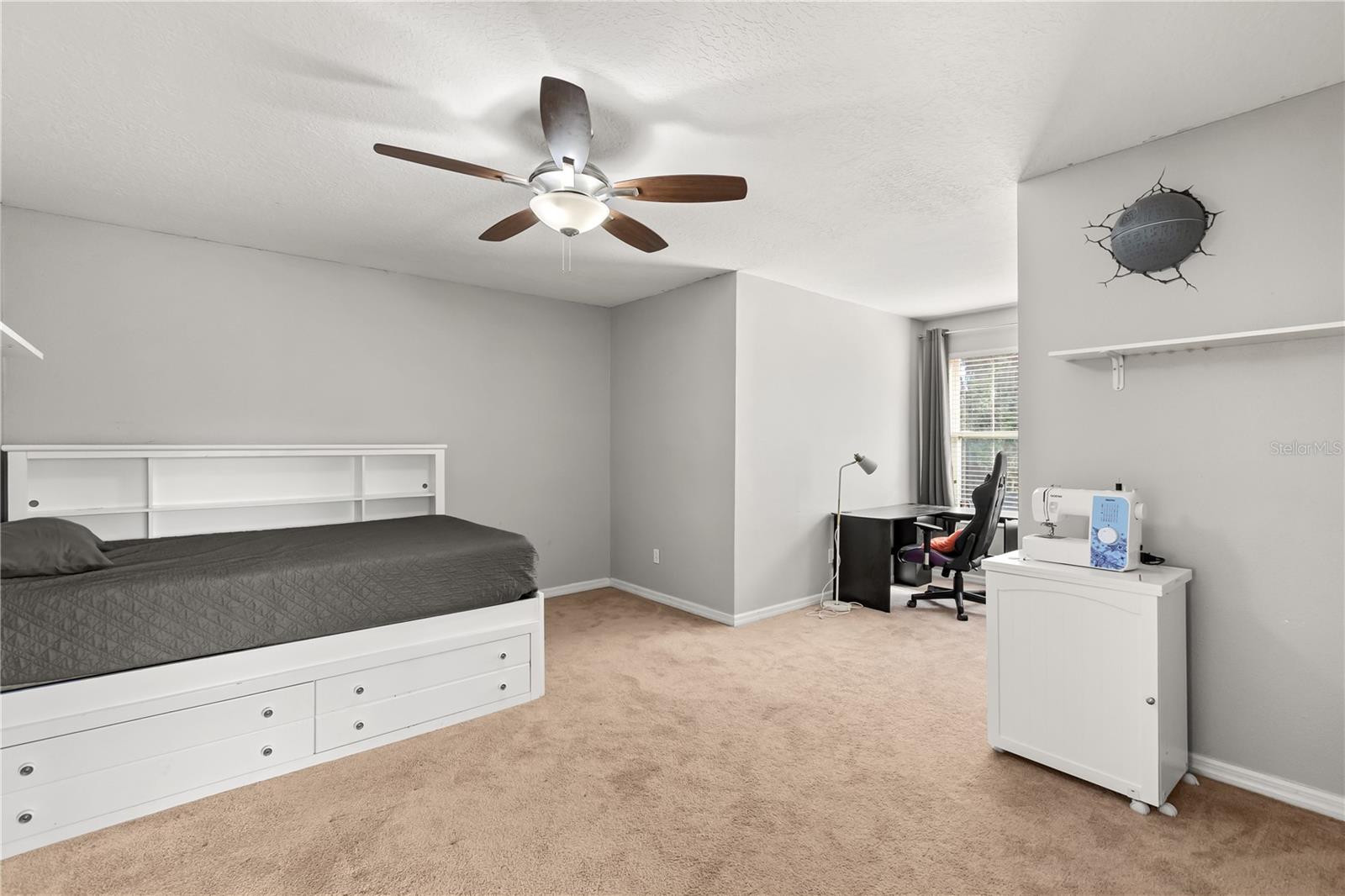 Image 27 of 50 For 3127 Twisted Oak Loop