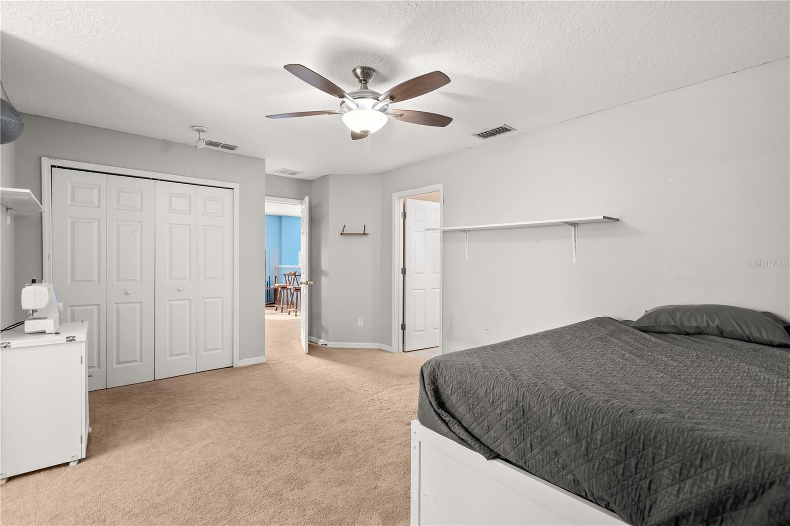 Image 28 of 50 For 3127 Twisted Oak Loop