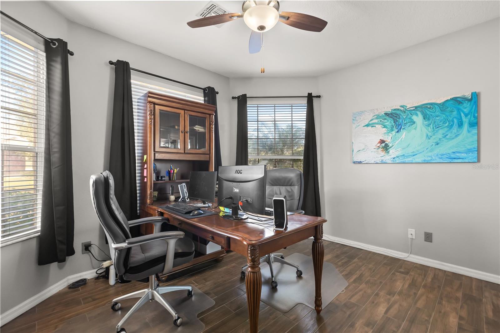 Image 33 of 50 For 3127 Twisted Oak Loop