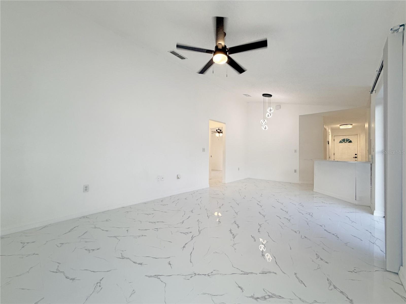 Image 12 of 40 For 1820 Hallcrest Drive