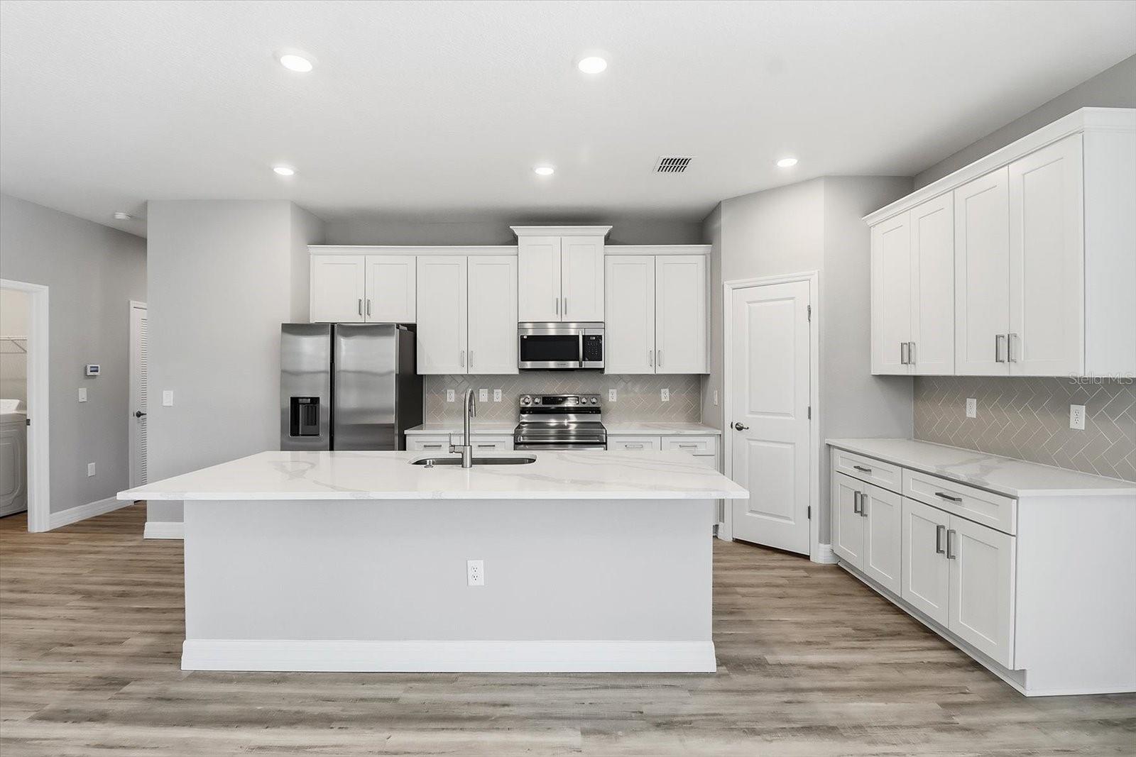 Image 10 of 43 For 16604 21st Circle