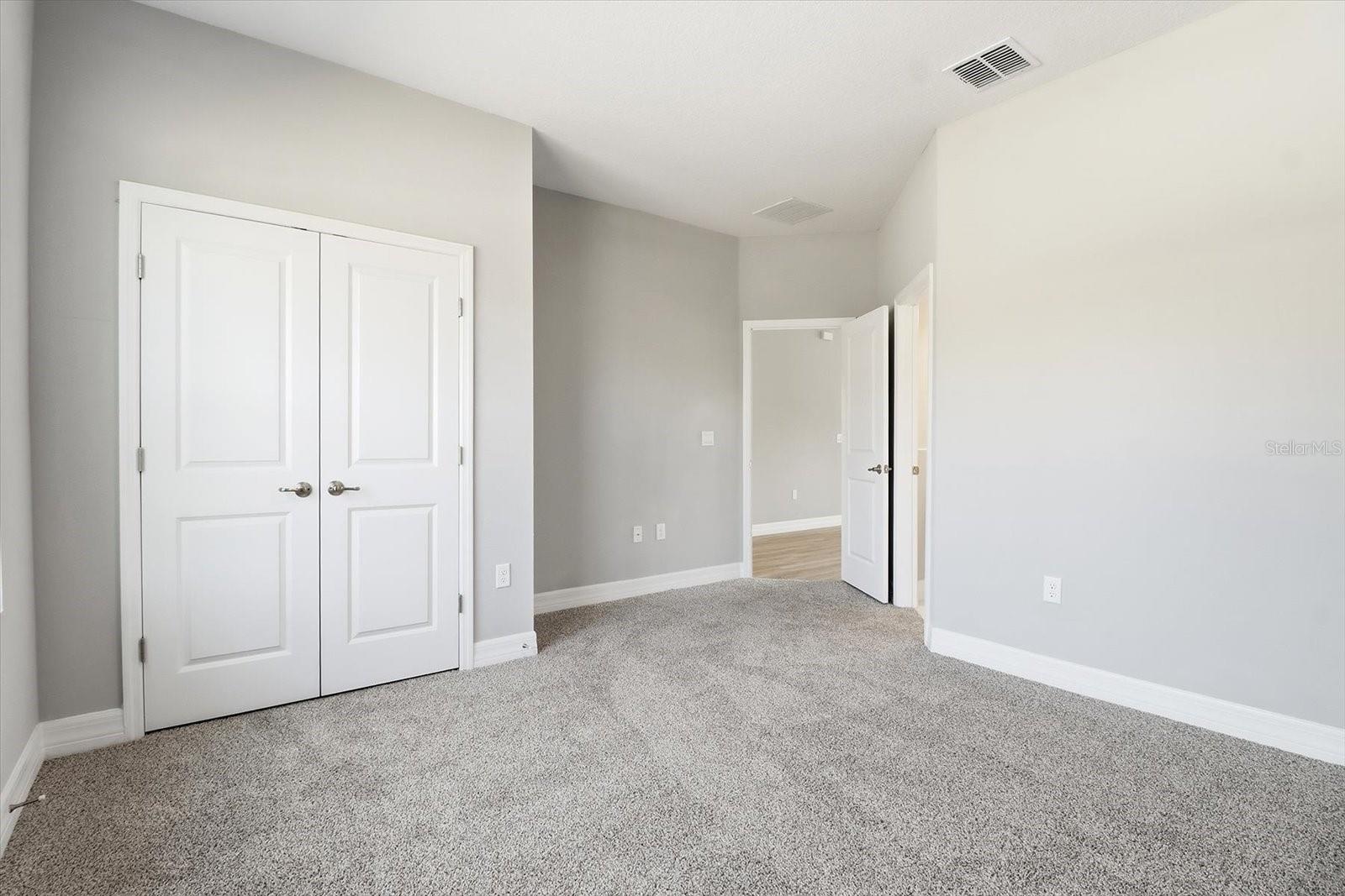 Image 32 of 43 For 16604 21st Circle