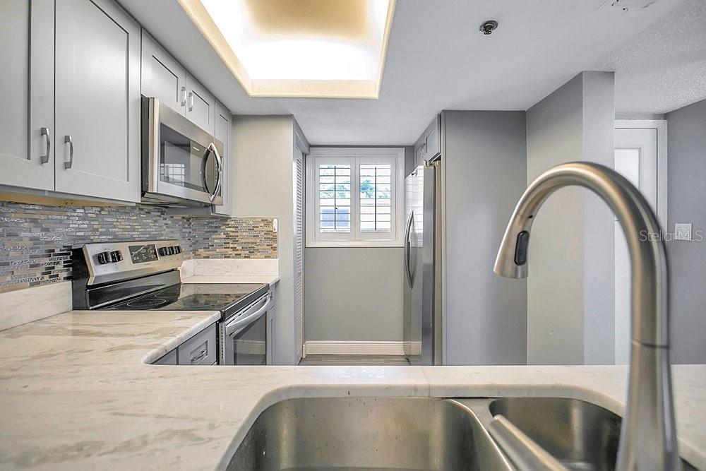 Image 14 of 35 For 1090 Michigan Street A