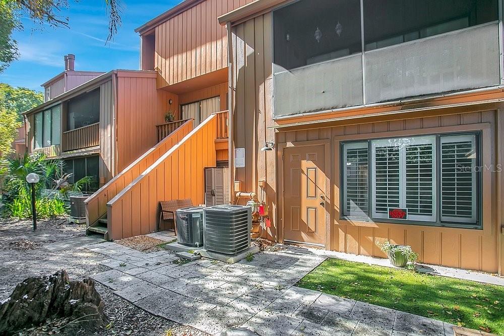 Image 34 of 35 For 1090 Michigan Street A