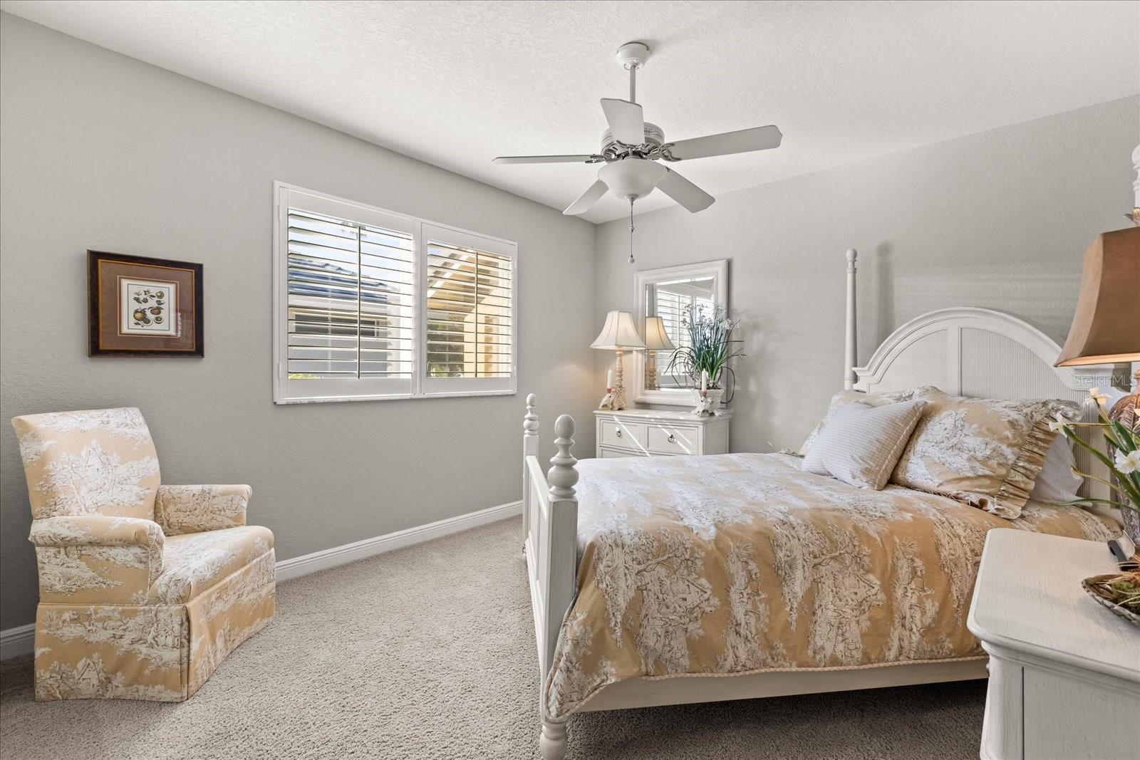 Image 22 of 42 For 253 Promenade Circle