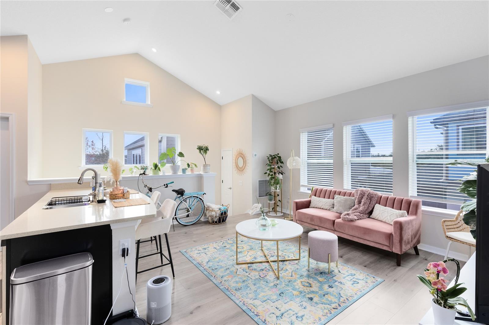 Image 6 of 29 For 8638 Omura Aly