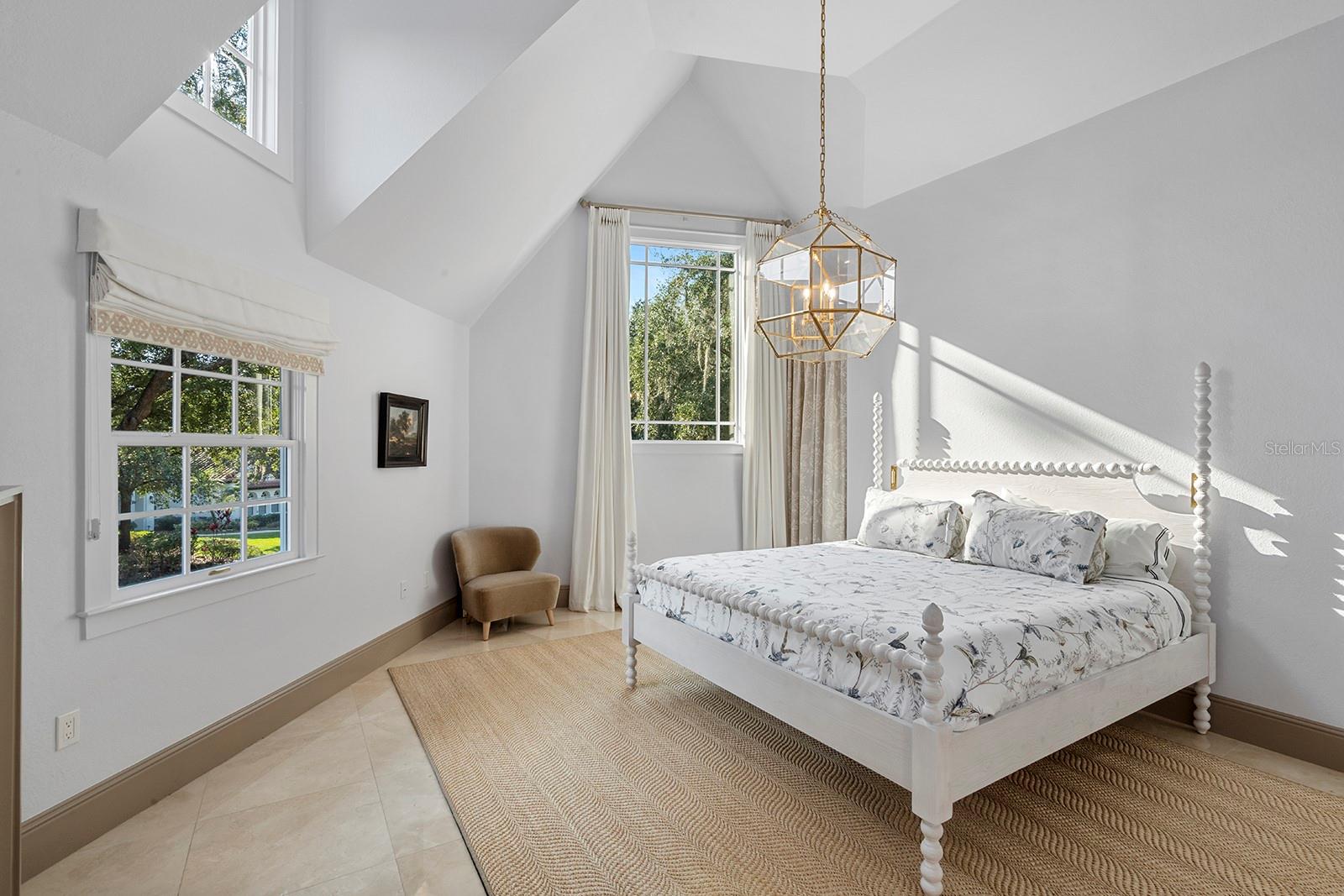 Image 14 of 26 For 1500 Harris Circle