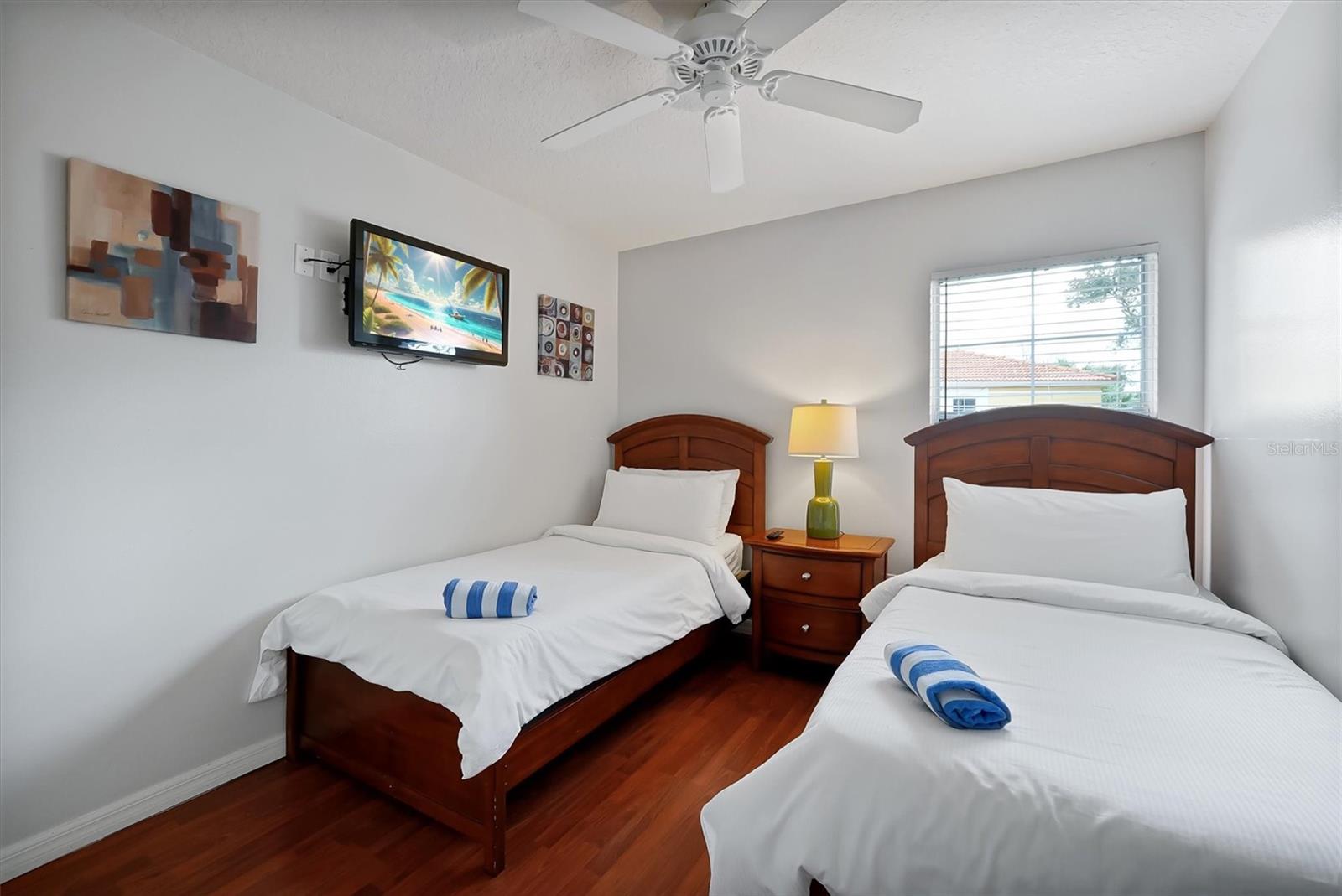 Image 26 of 60 For 8519 Bay Lilly Loop