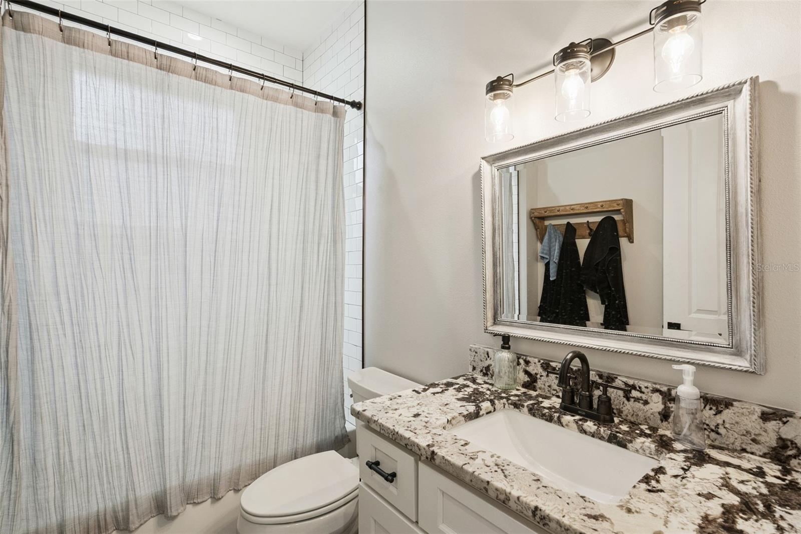 Image 21 of 60 For 160 Lush Lane