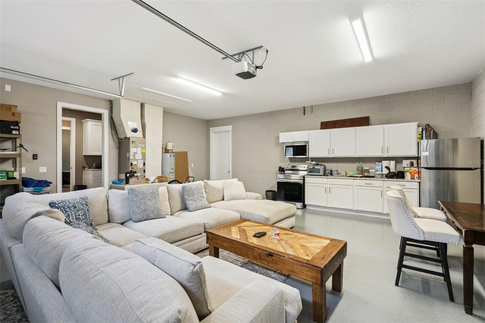 Image 23 of 60 For 160 Lush Lane