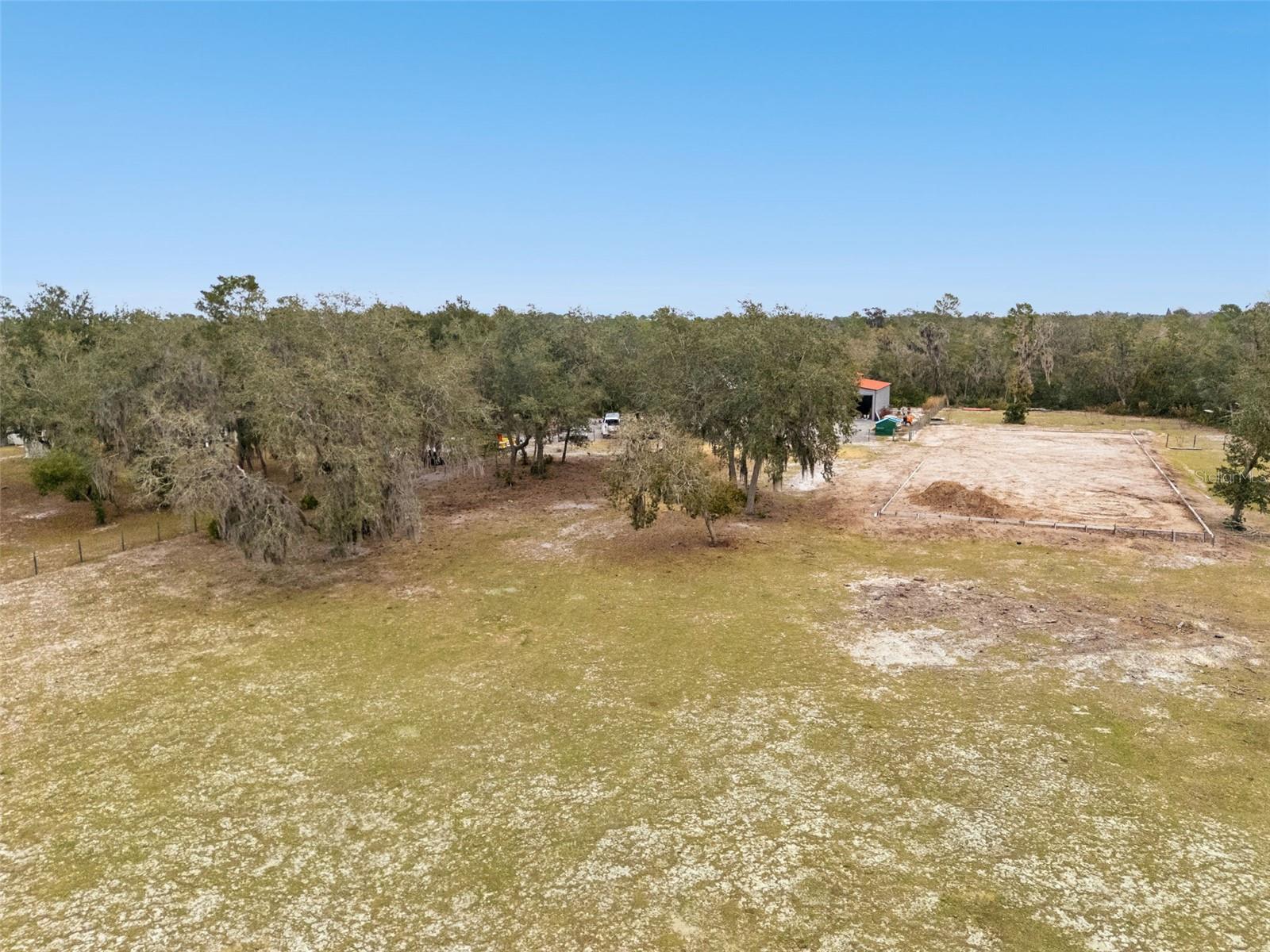 Image 43 of 60 For 160 Lush Lane