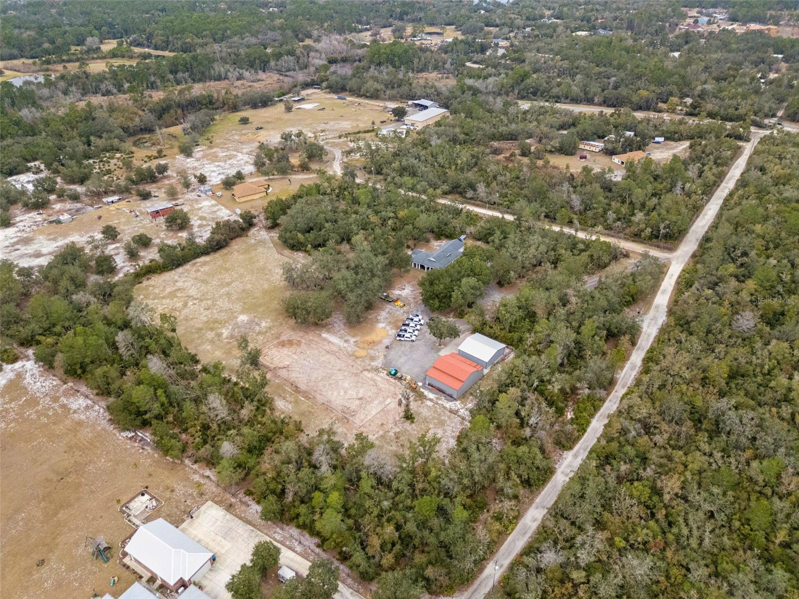 Image 49 of 60 For 160 Lush Lane