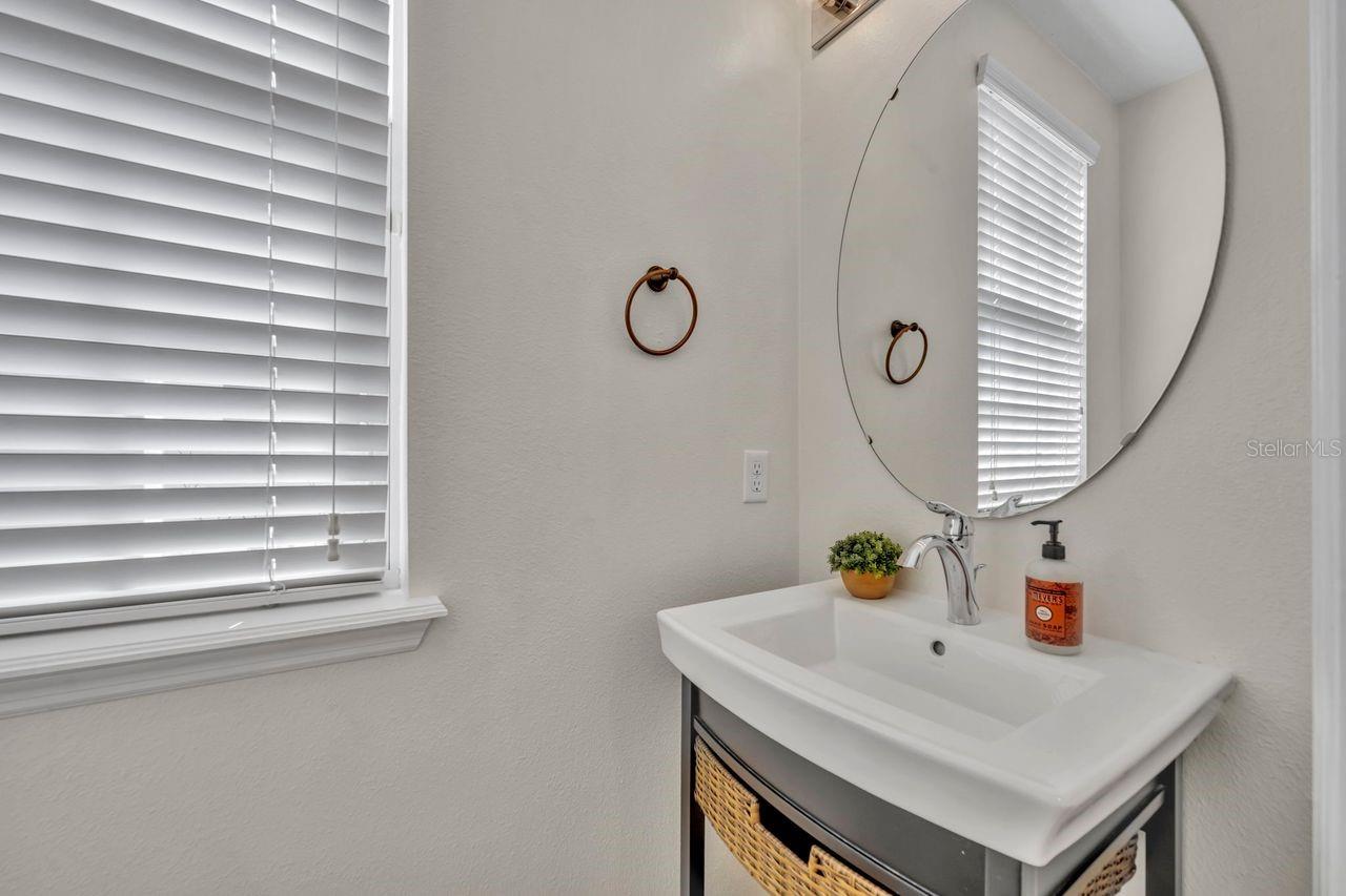 Image 13 of 36 For 2066 Brink Alley