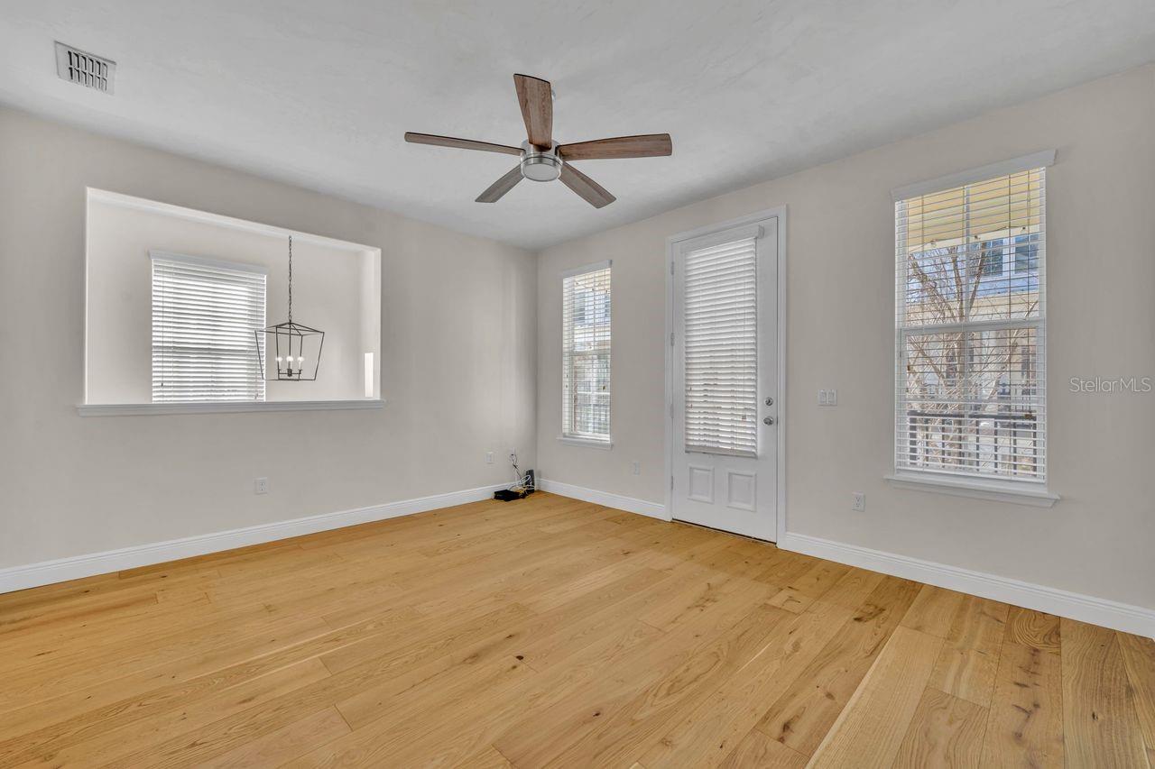 Image 16 of 36 For 2066 Brink Alley