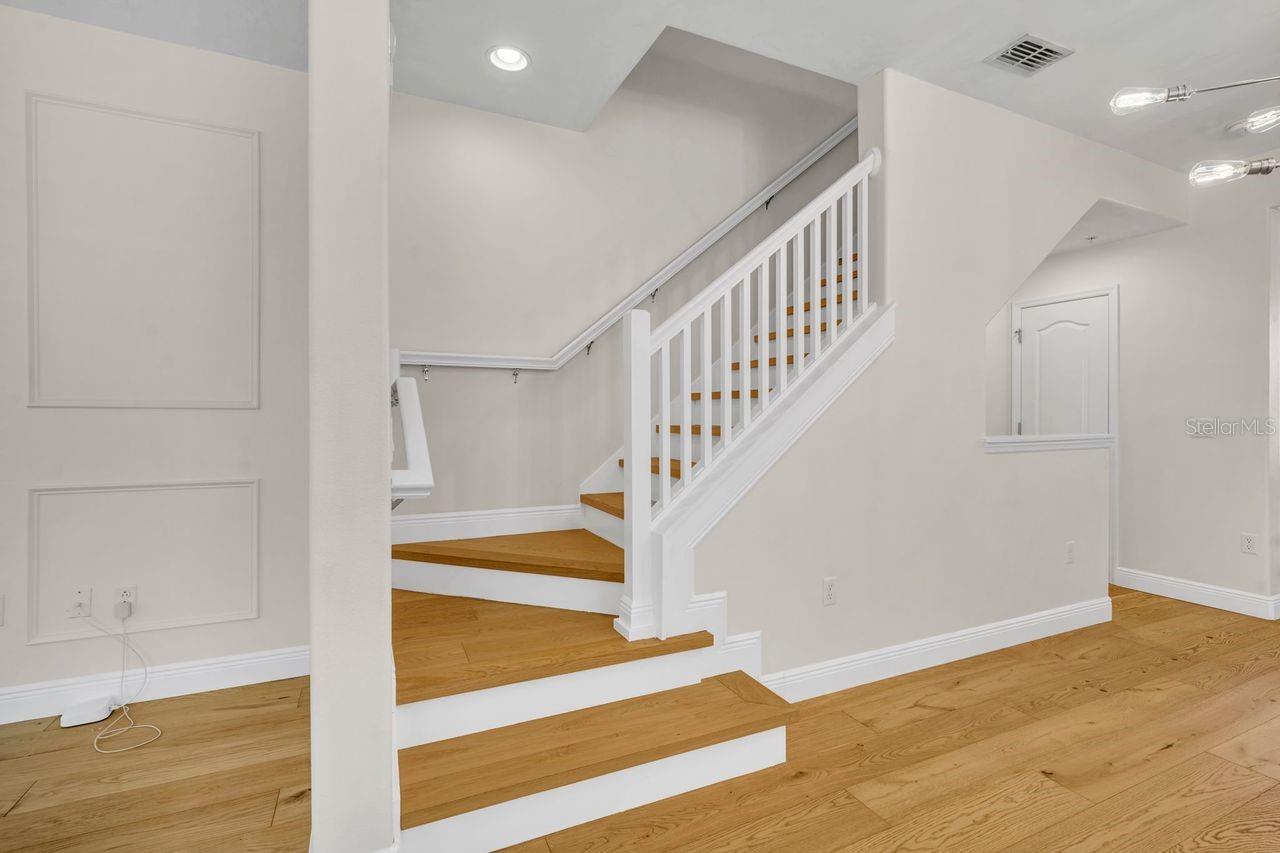 Image 18 of 36 For 2066 Brink Alley