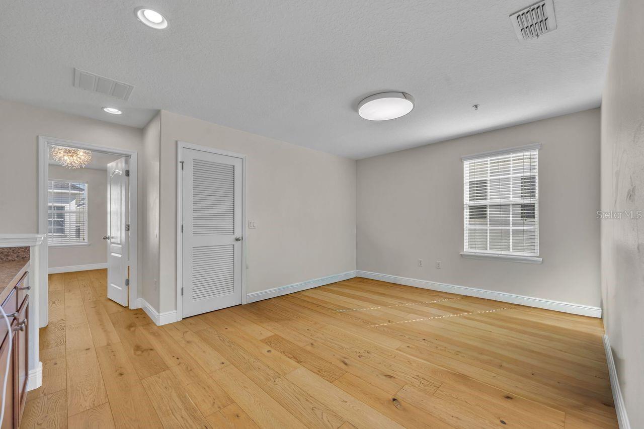 Image 22 of 36 For 2066 Brink Alley