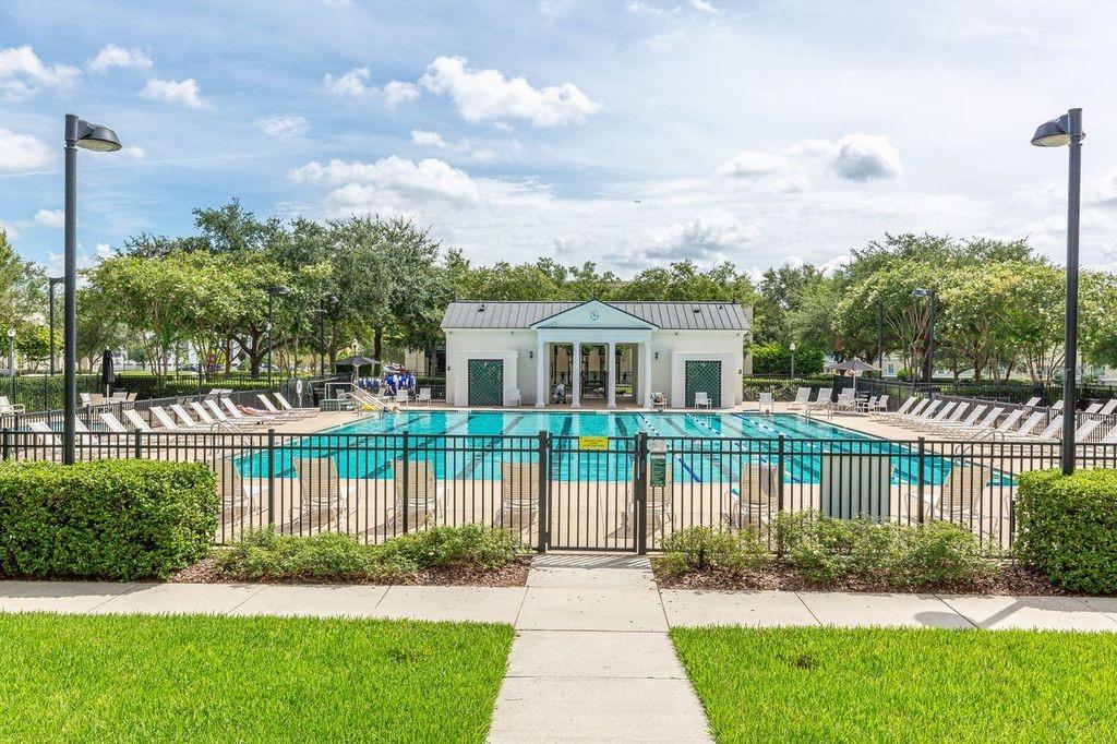 Image 32 of 36 For 2066 Brink Alley