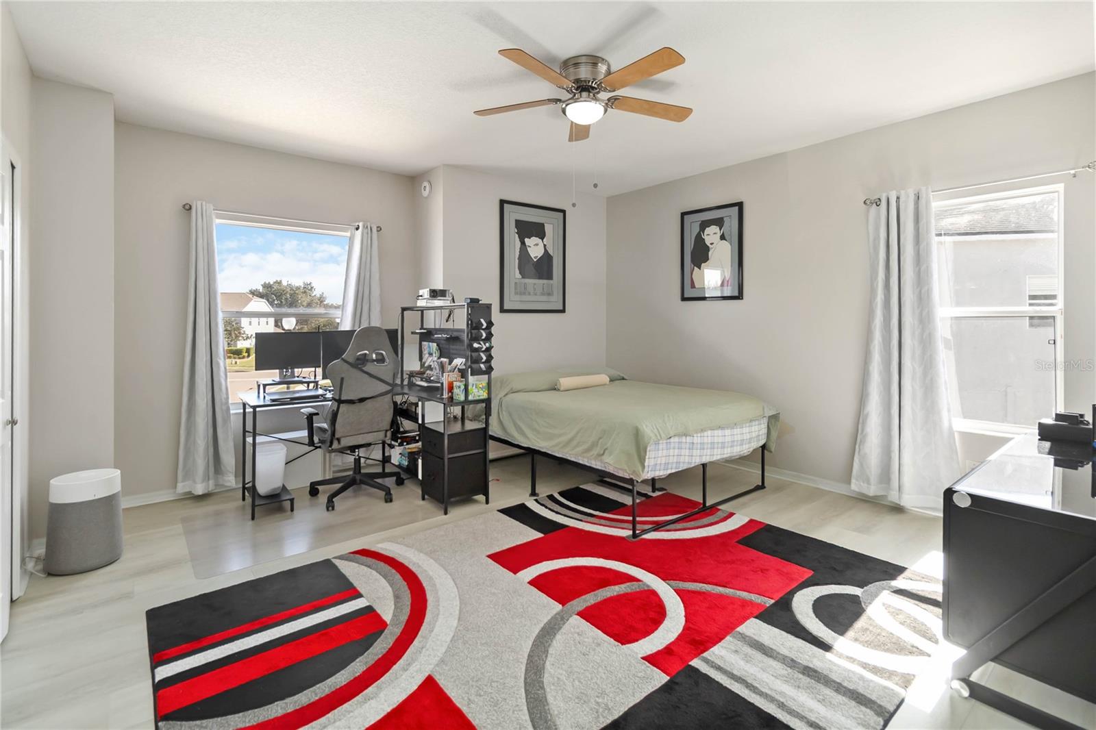 Image 26 of 39 For 13600 Bluemoon Court