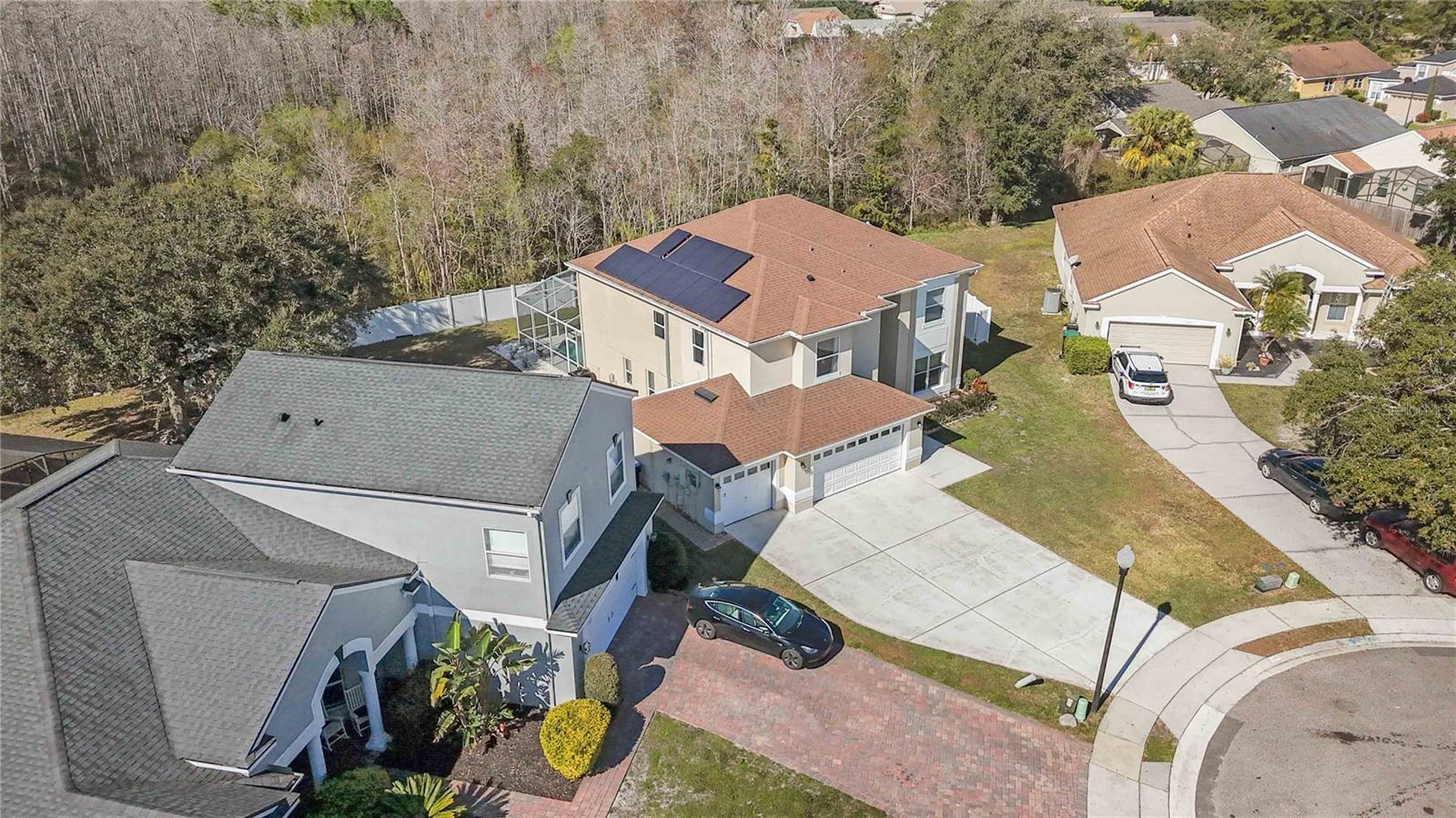 Image 35 of 39 For 13600 Bluemoon Court