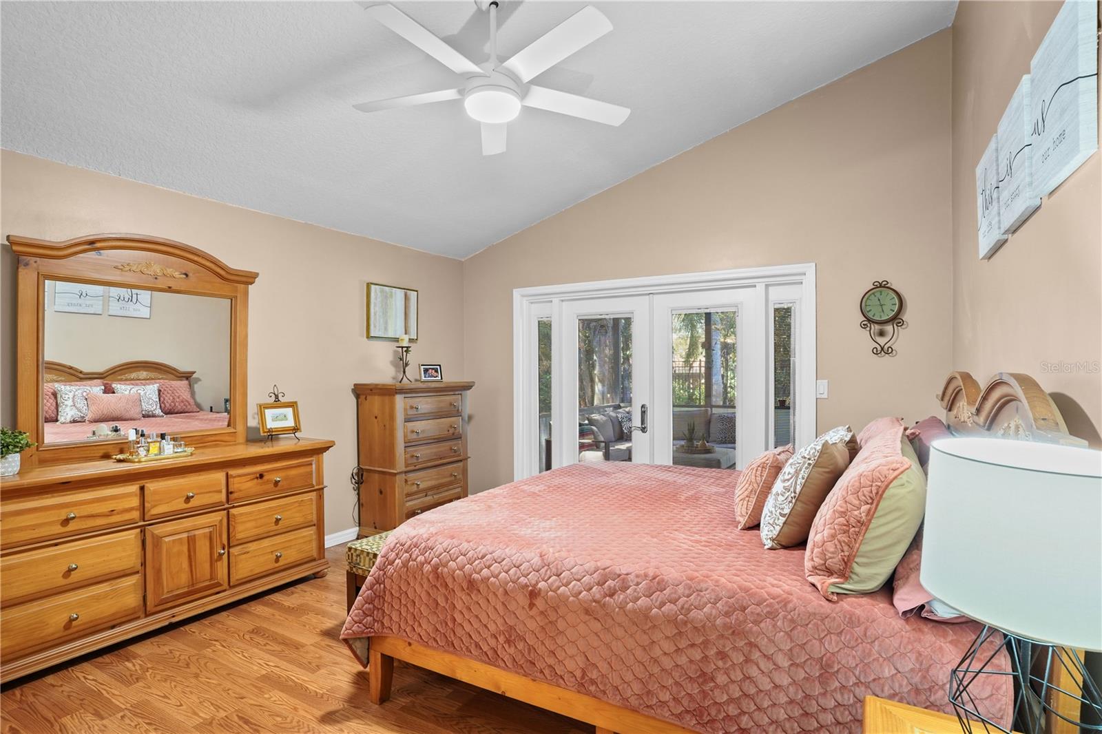 Image 22 of 48 For 157 Harrogate Court