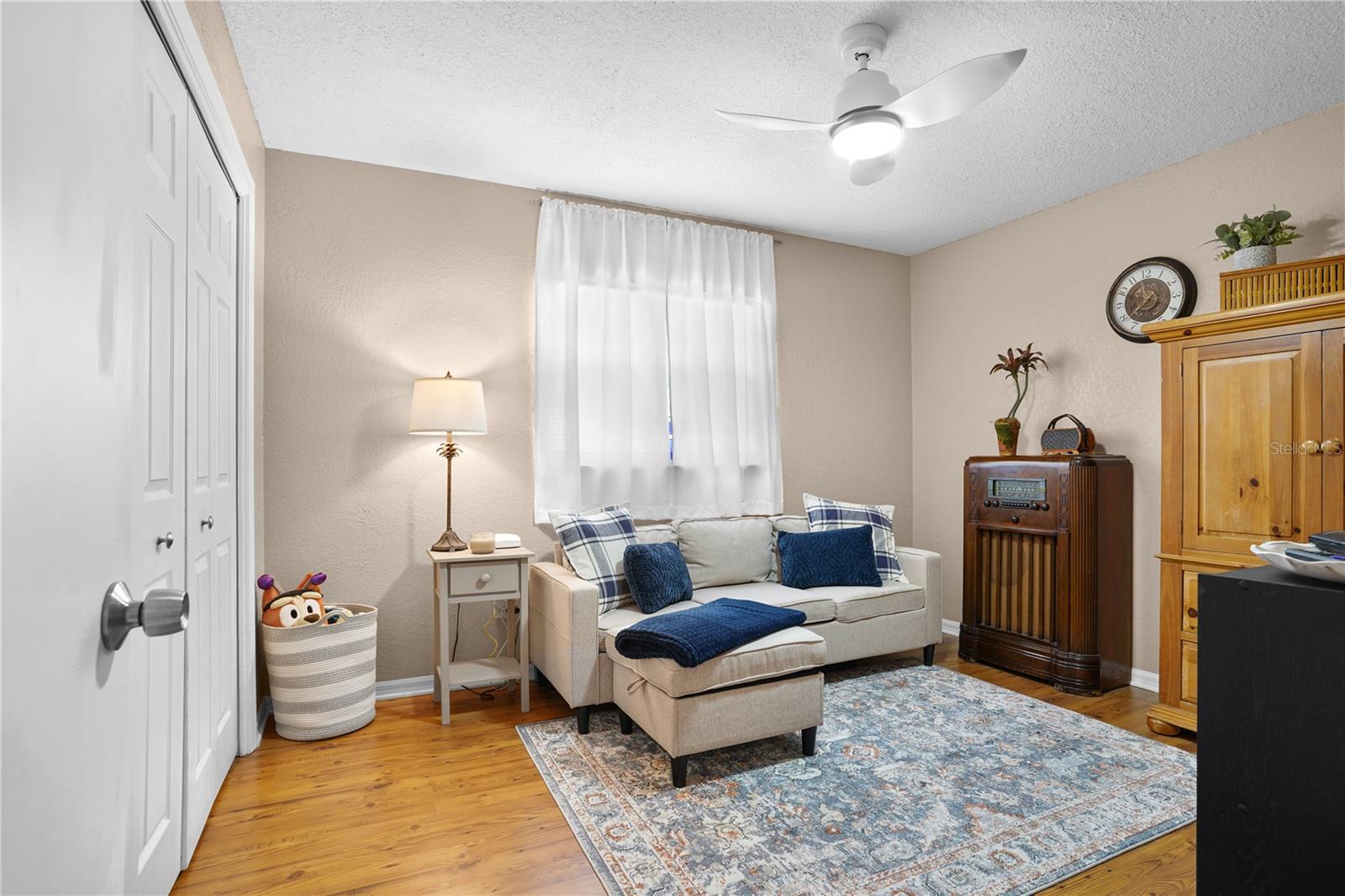 Image 31 of 48 For 157 Harrogate Court