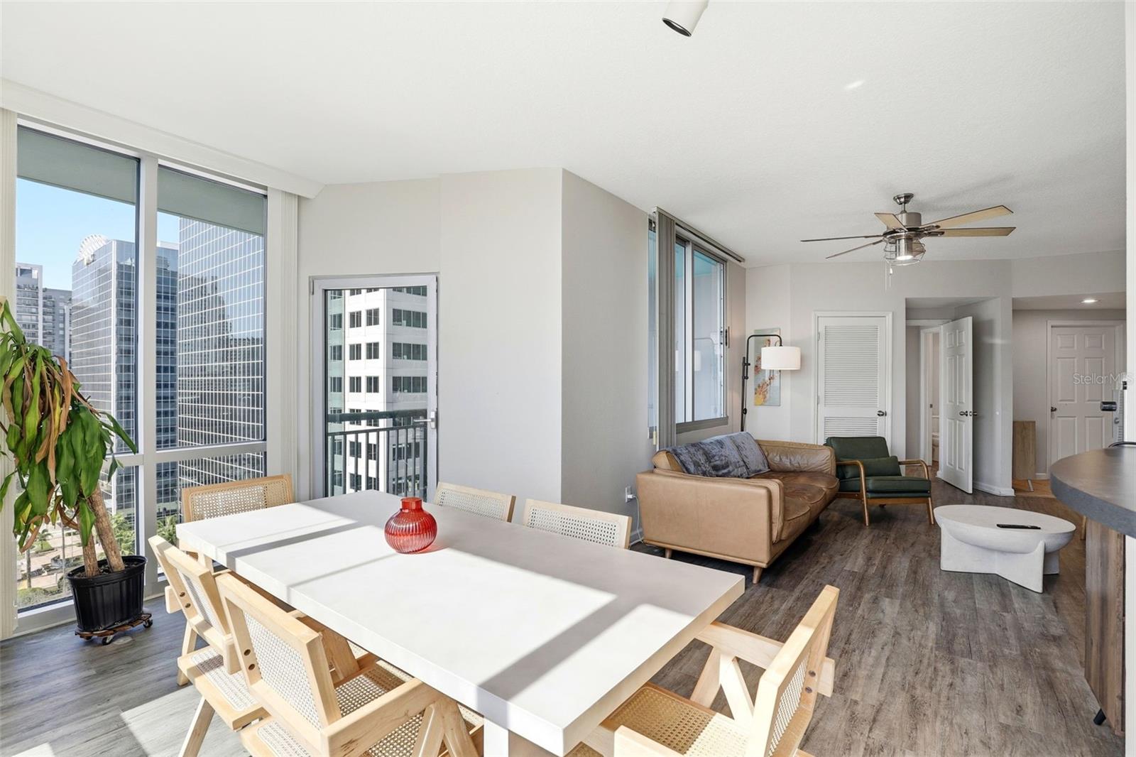 Image 13 of 27 For 322 Central Boulevard 1109