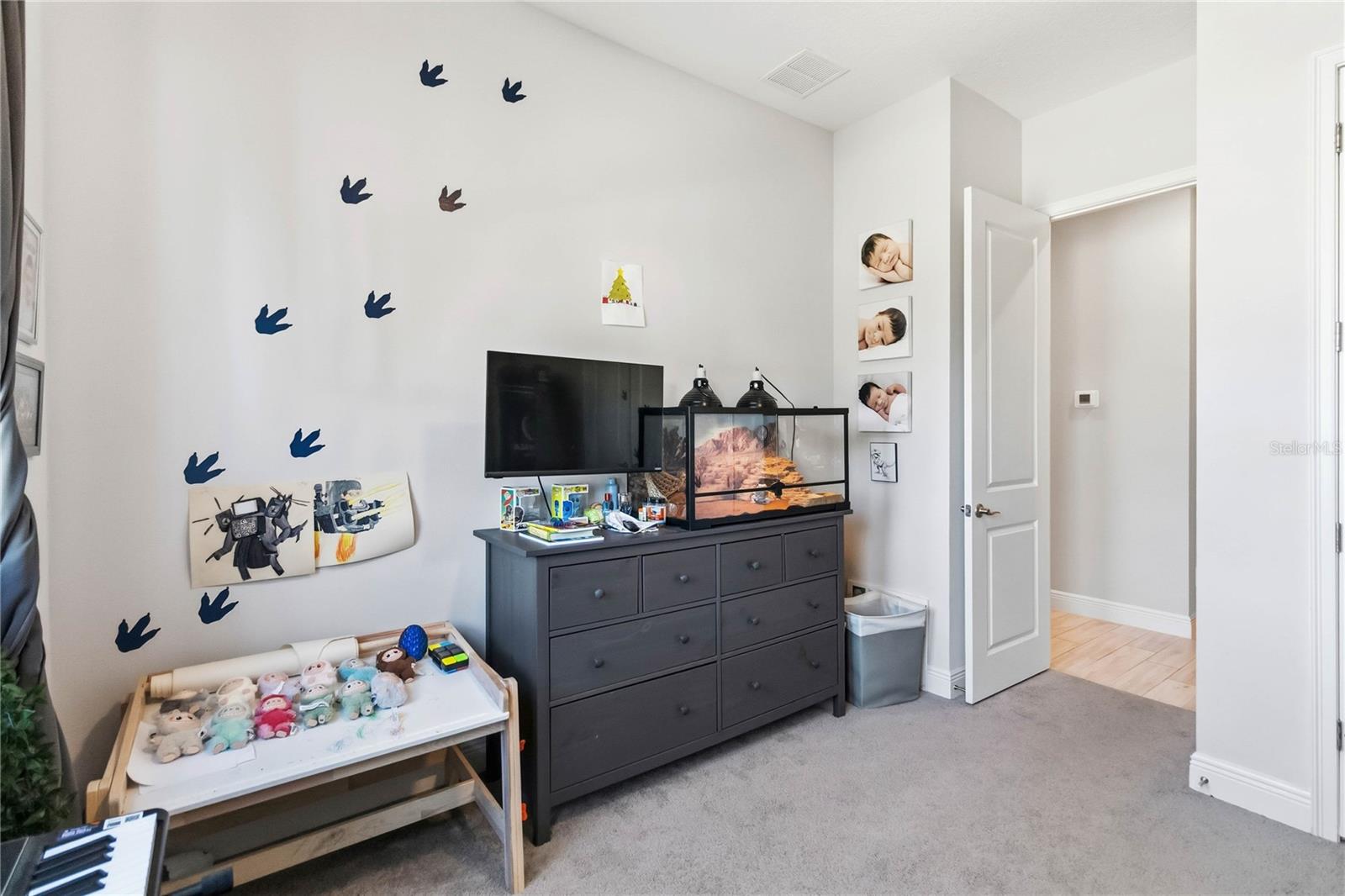 Image 25 of 48 For 8338 Modiano Street