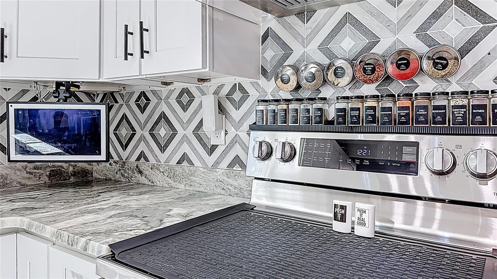 Image 11 of 41 For 1201 12th Street