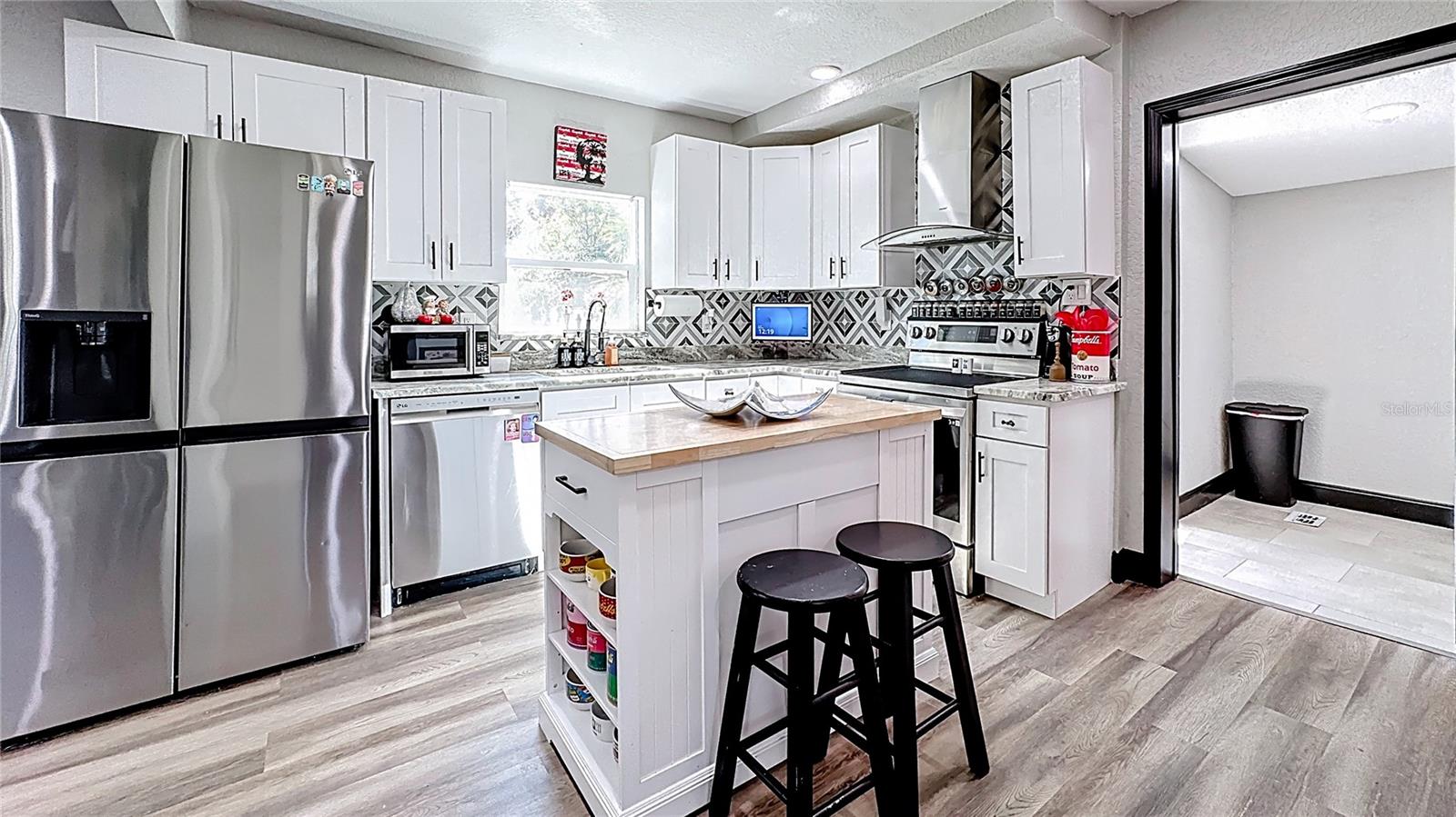 Image 12 of 41 For 1201 12th Street