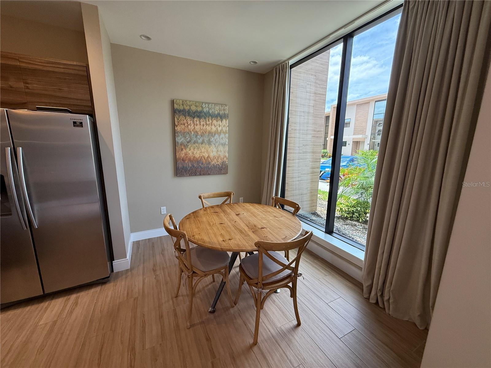 Image 10 of 59 For 3065 Rockefeller Way