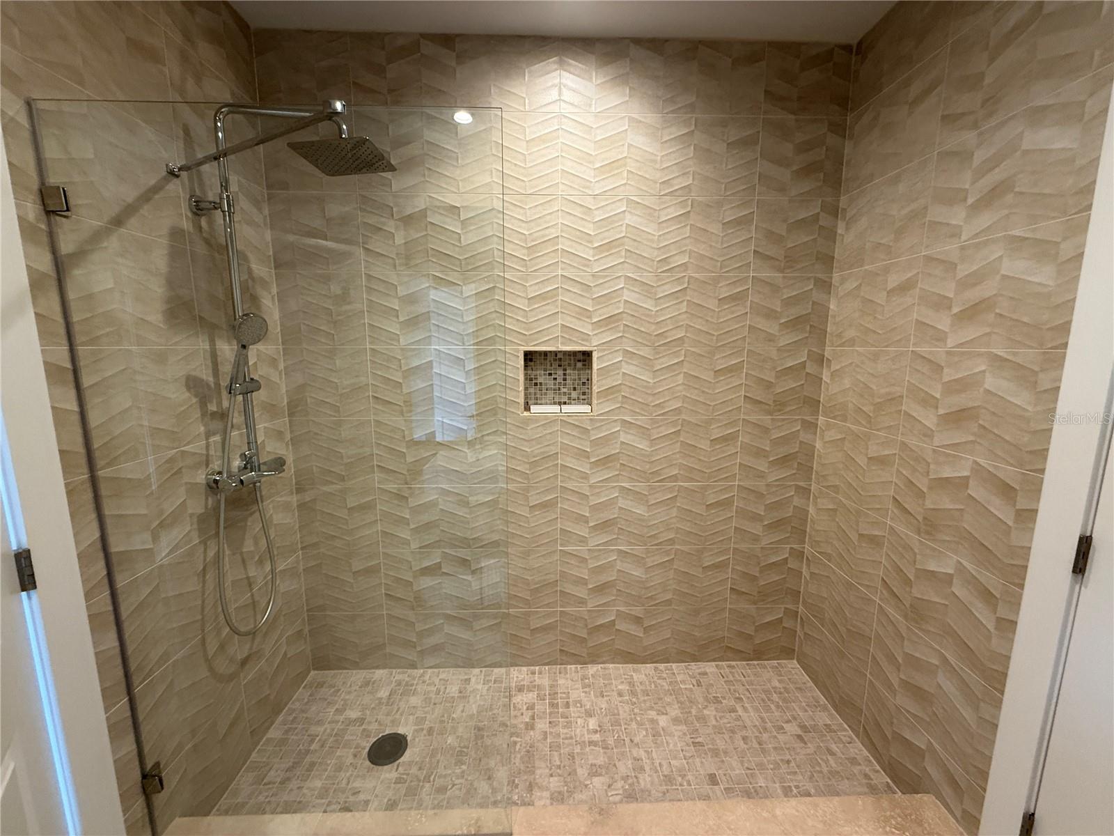 Image 30 of 59 For 3065 Rockefeller Way