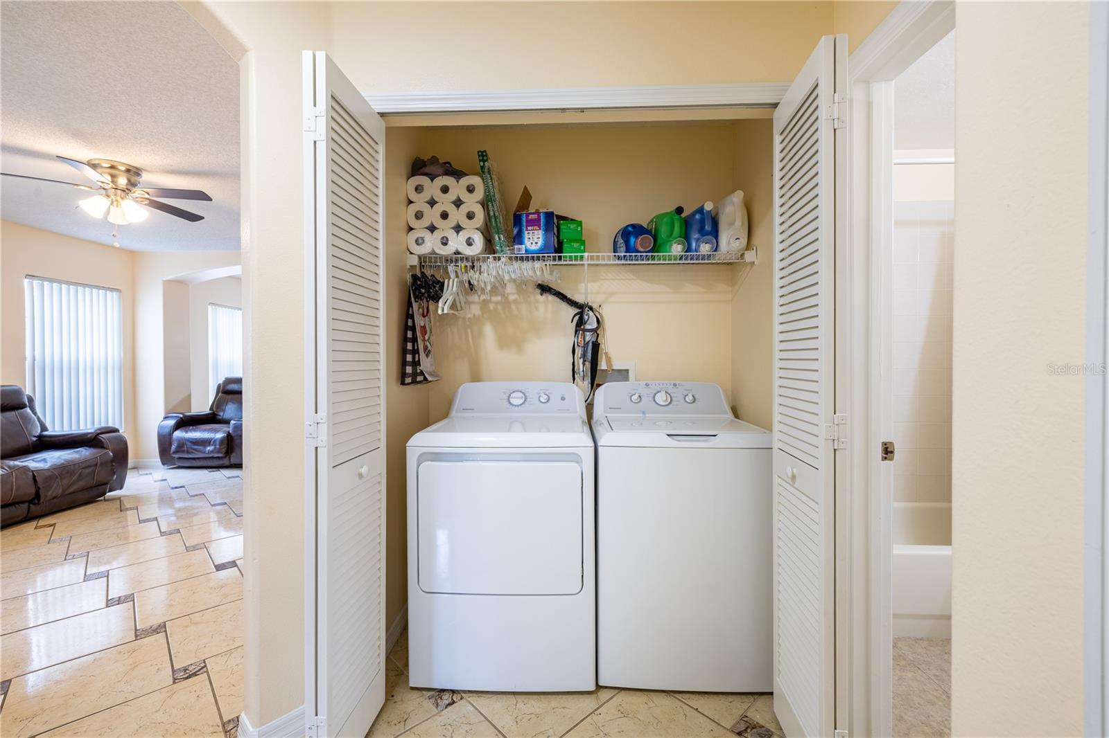 Image 12 of 18 For 13415 Fairway Glen Drive 101