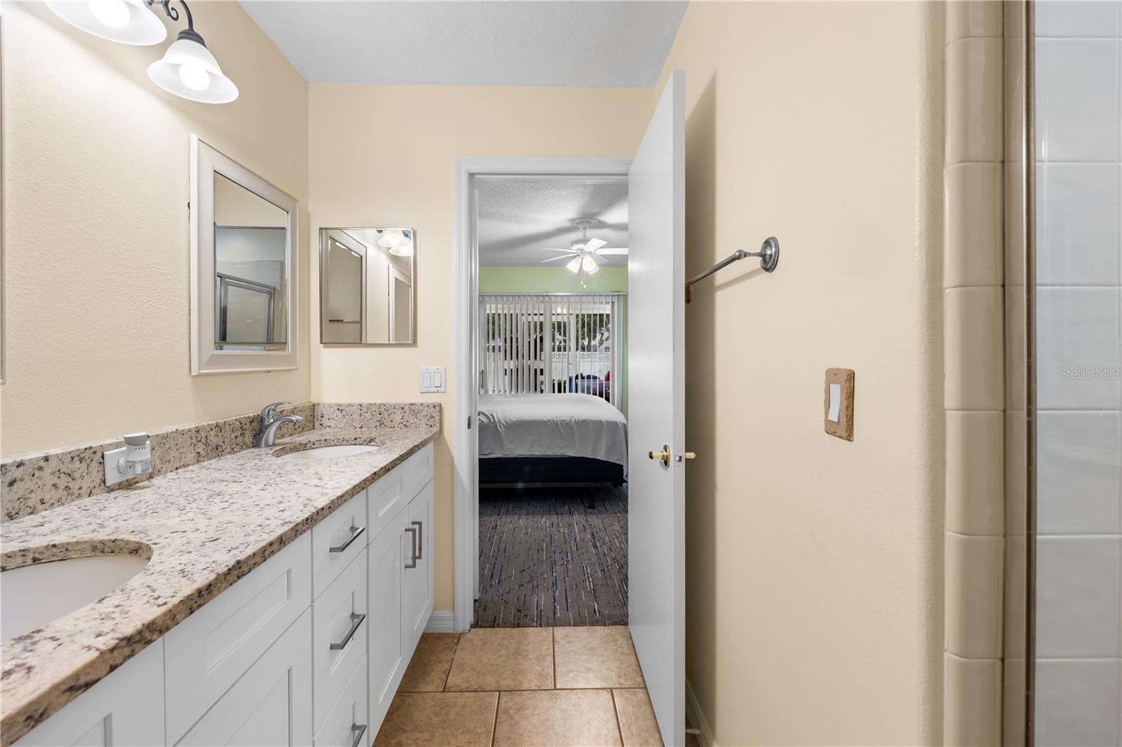 Image 7 of 18 For 13415 Fairway Glen Drive 101