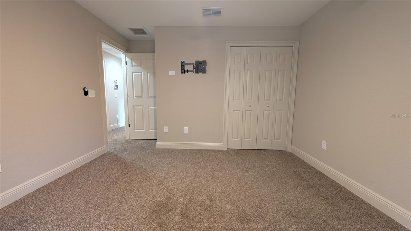 Image 17 of 39 For 8802 135th Place