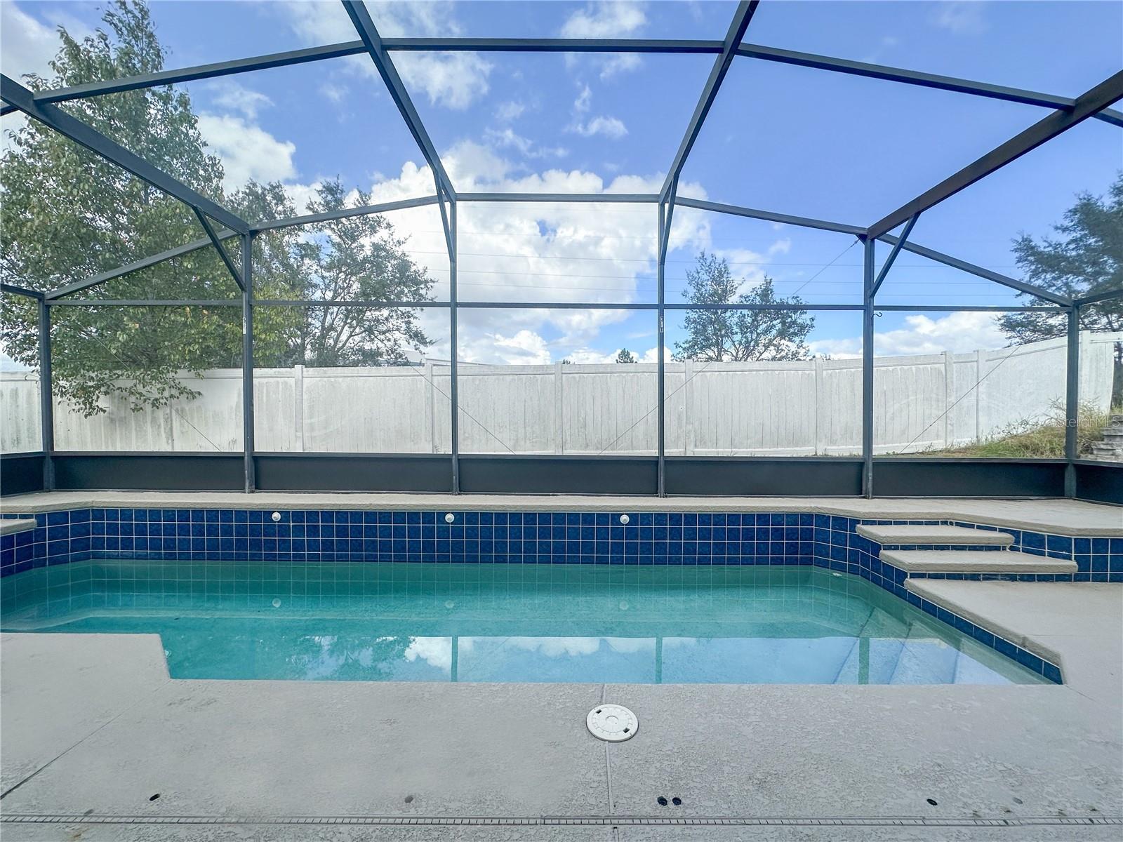 Image 22 of 22 For 402 Sunset View Drive