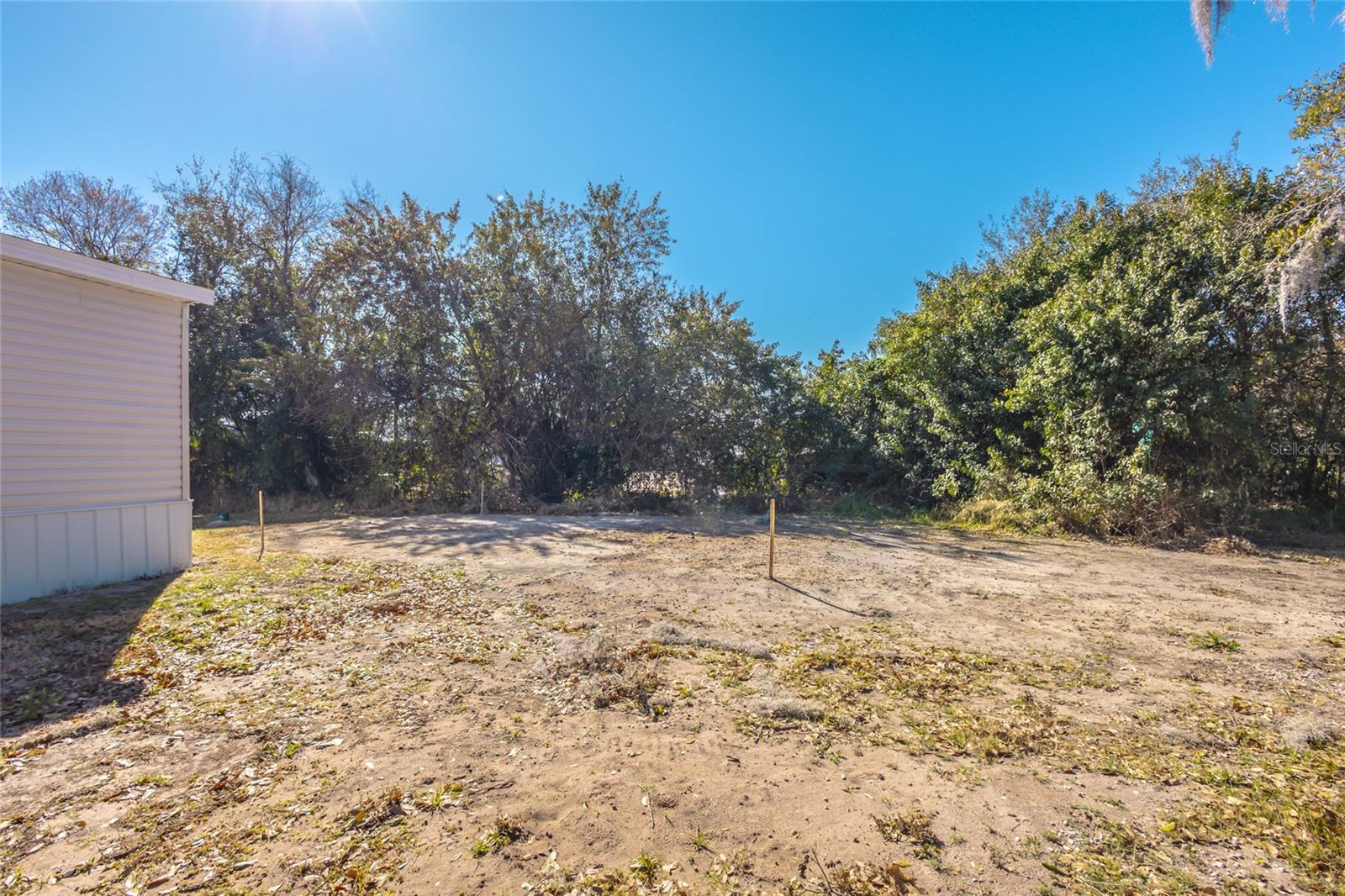 Image 15 of 52 For 3355 Henry J Avenue